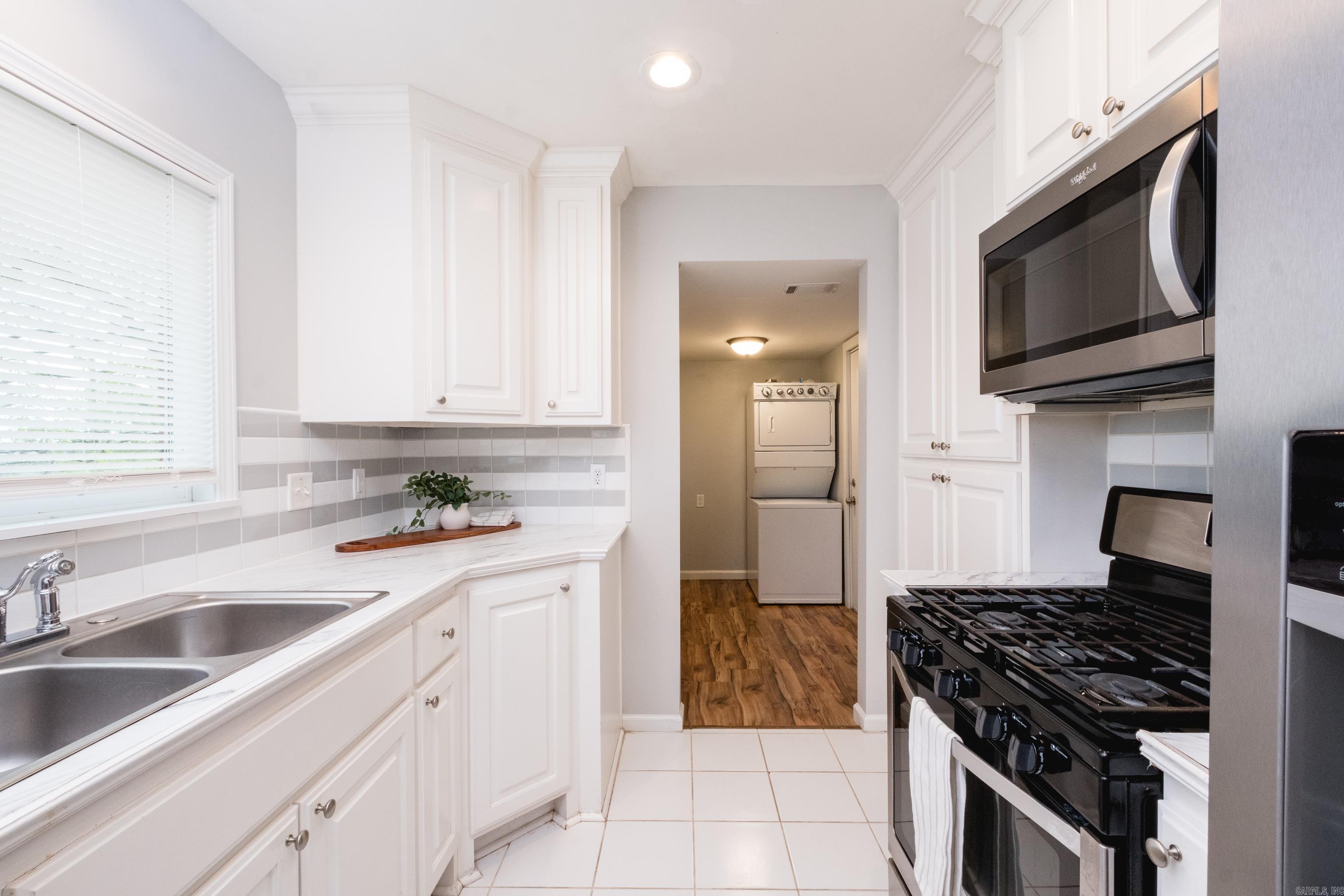 COOLWOOD - Residential