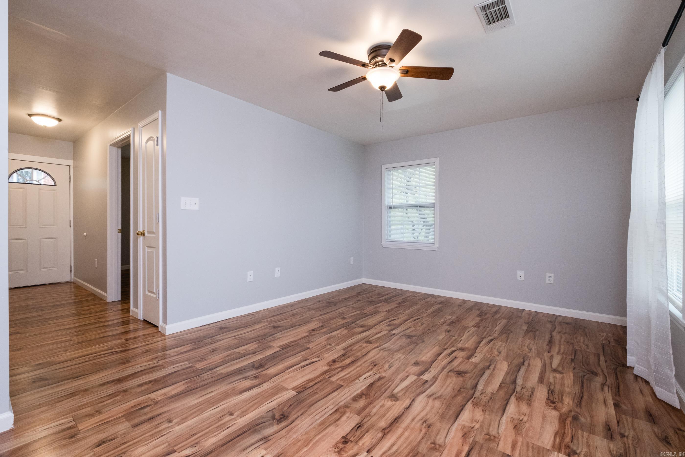 COOLWOOD - Residential