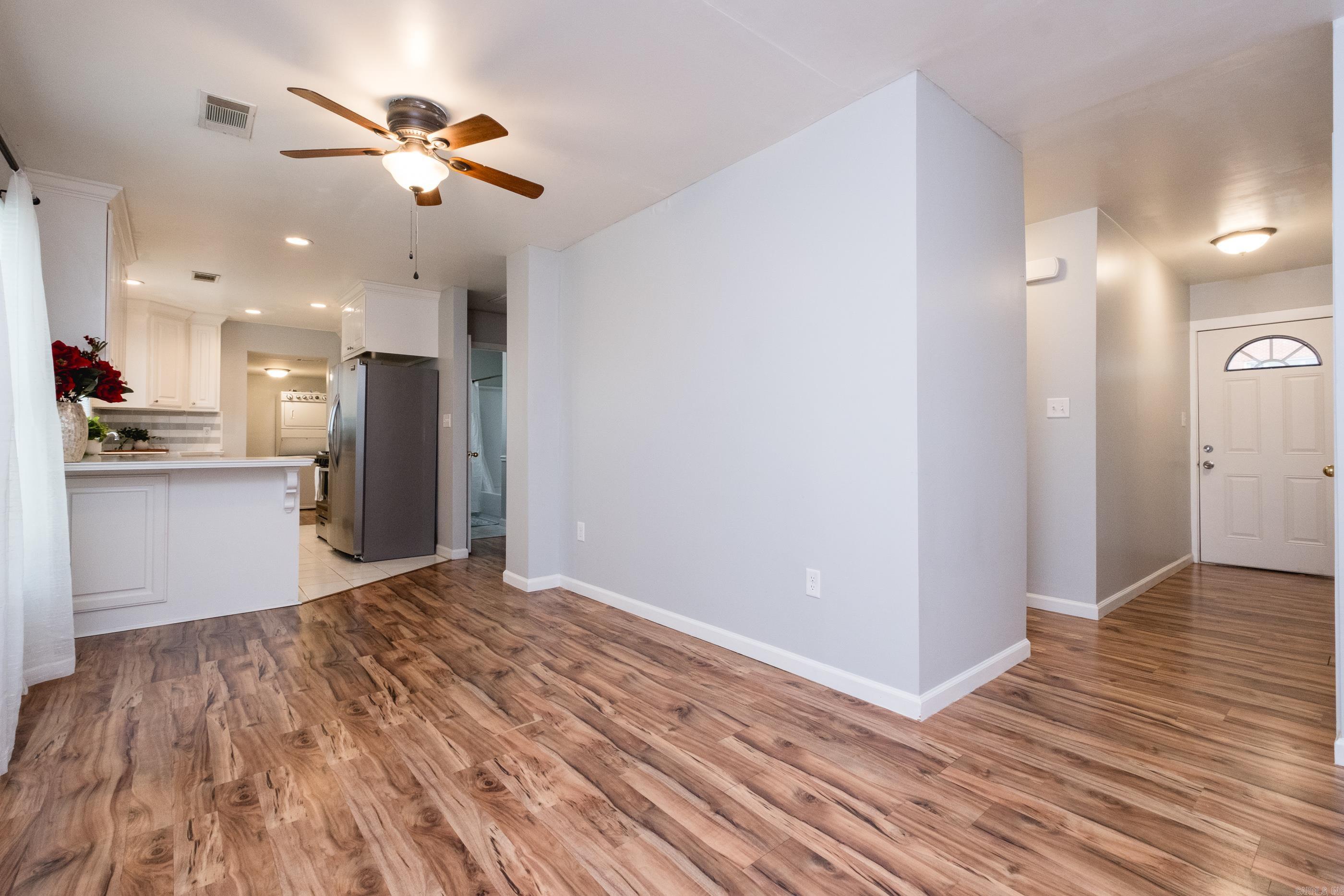 COOLWOOD - Residential