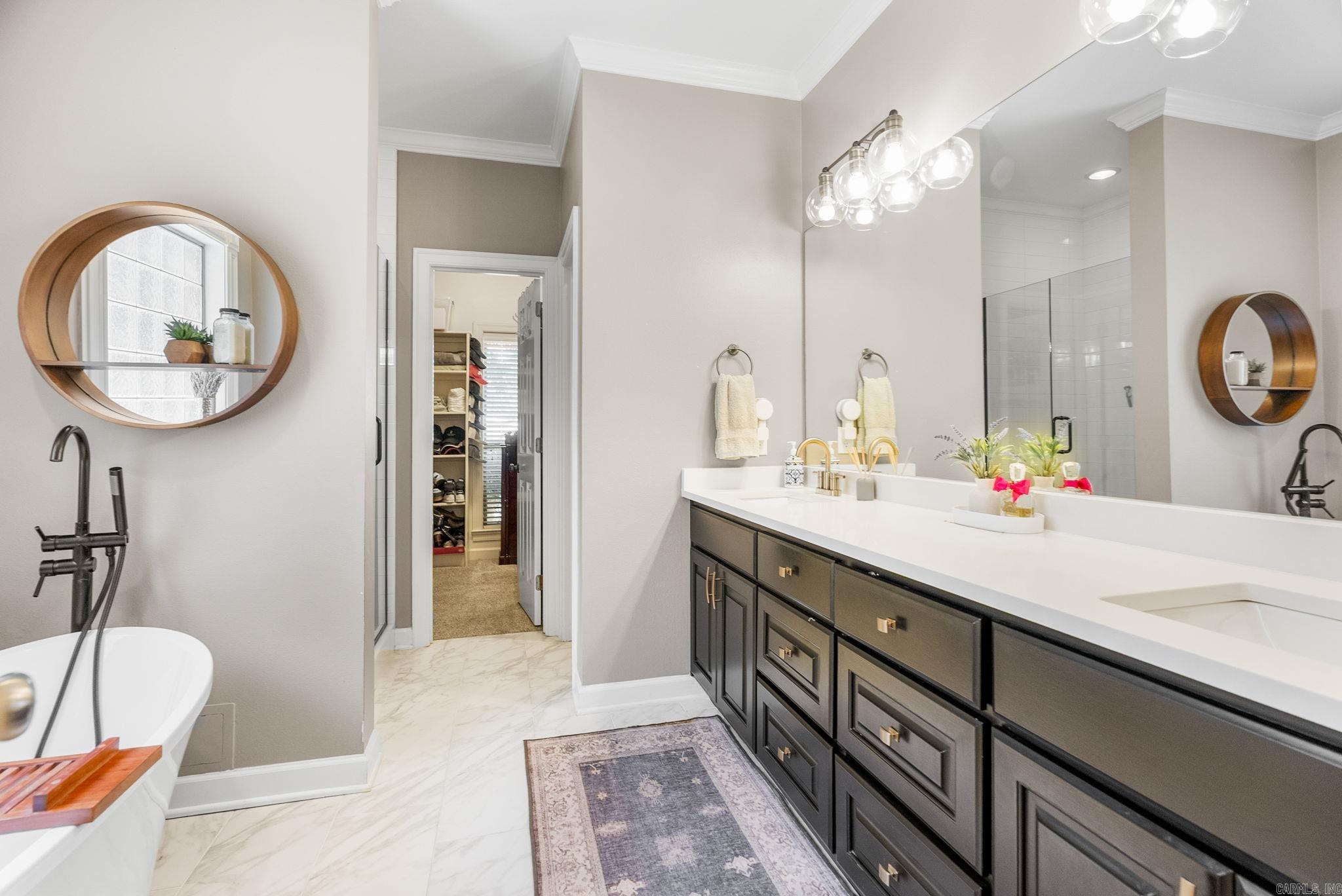 WOODLANDS EDGE - Residential