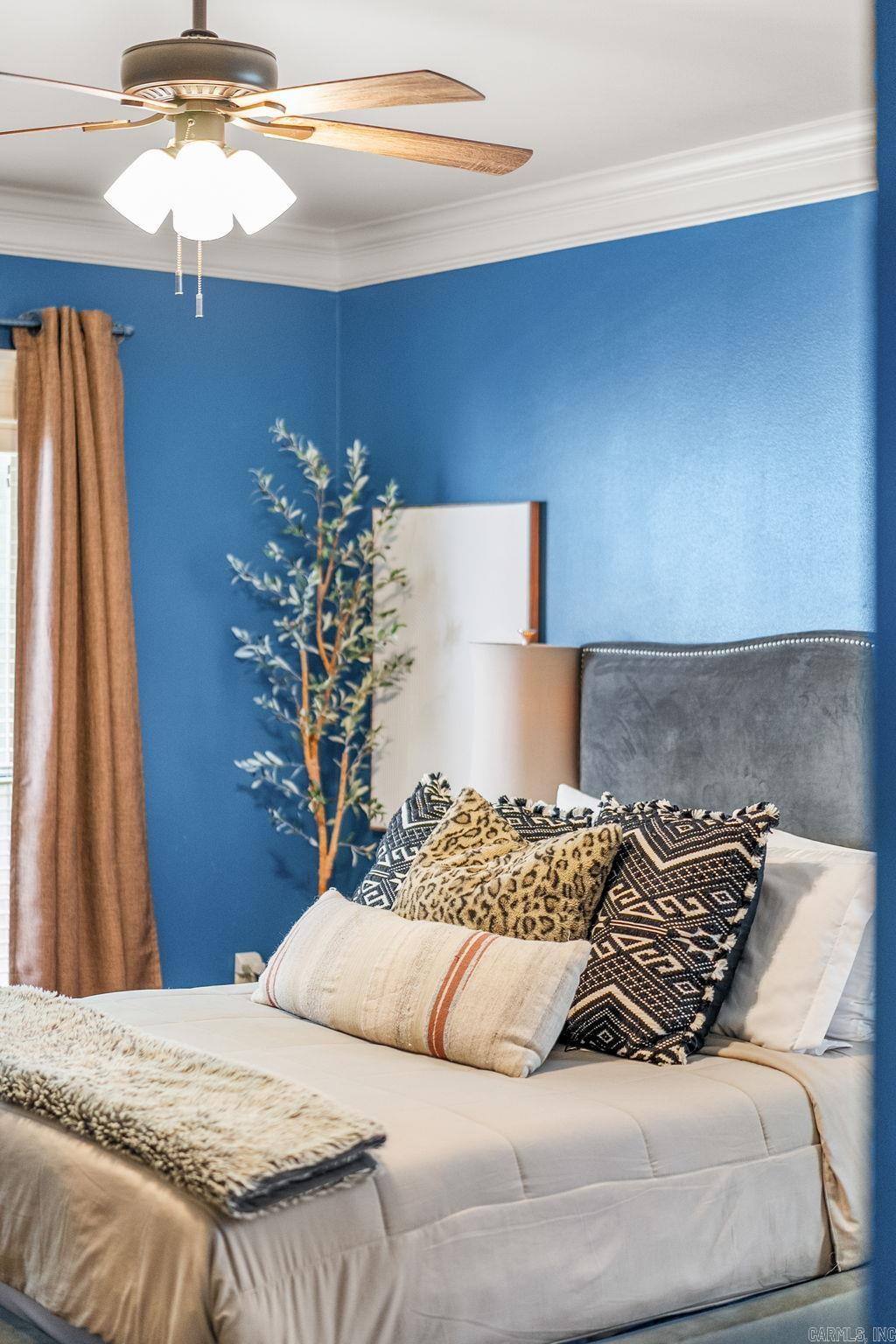 WOODLANDS EDGE - Residential