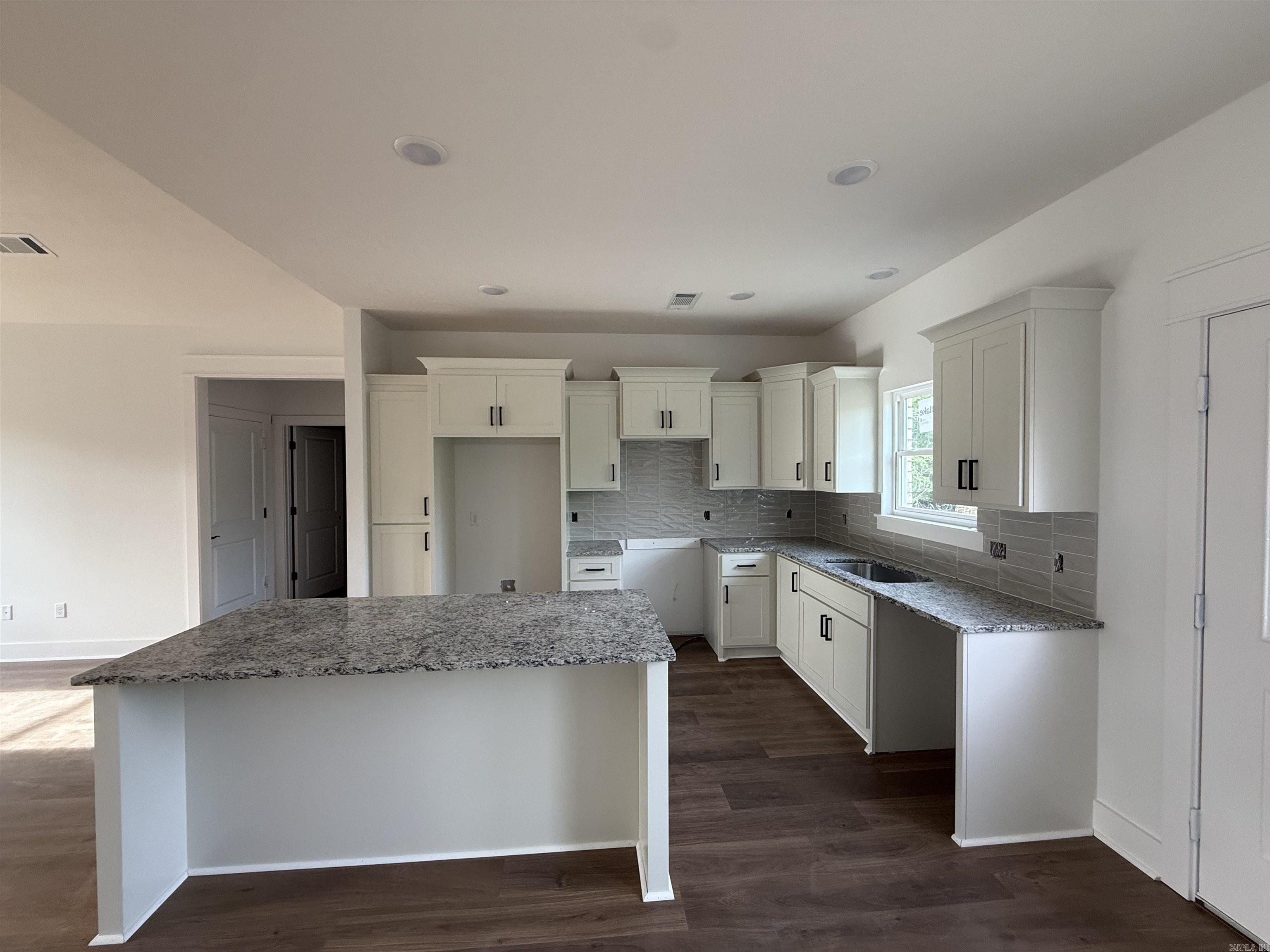 SUMMERLYN SUBDIVISION - Residential
