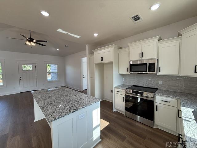 SUMMERLYN SUBDIVISION - Residential