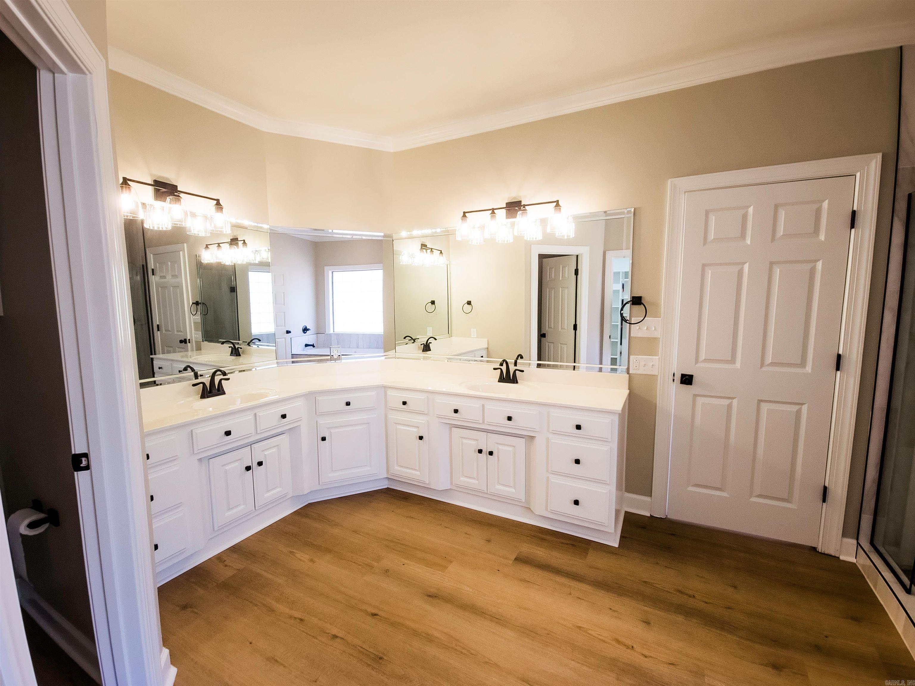 CHENAL VALLEY CHALAMONT PLACE - Residential