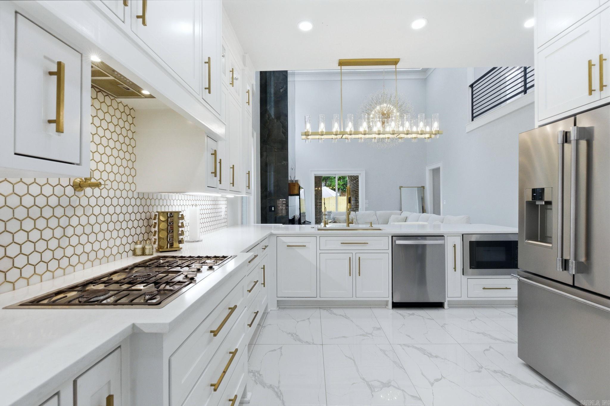 OAK GLEN - Residential