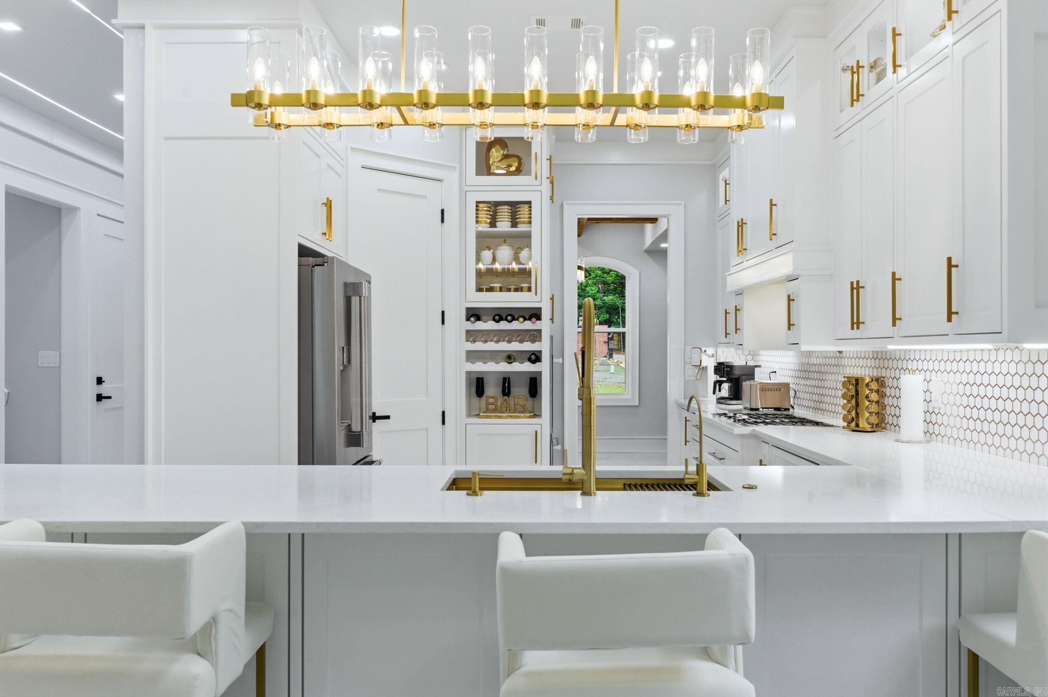 OAK GLEN - Residential