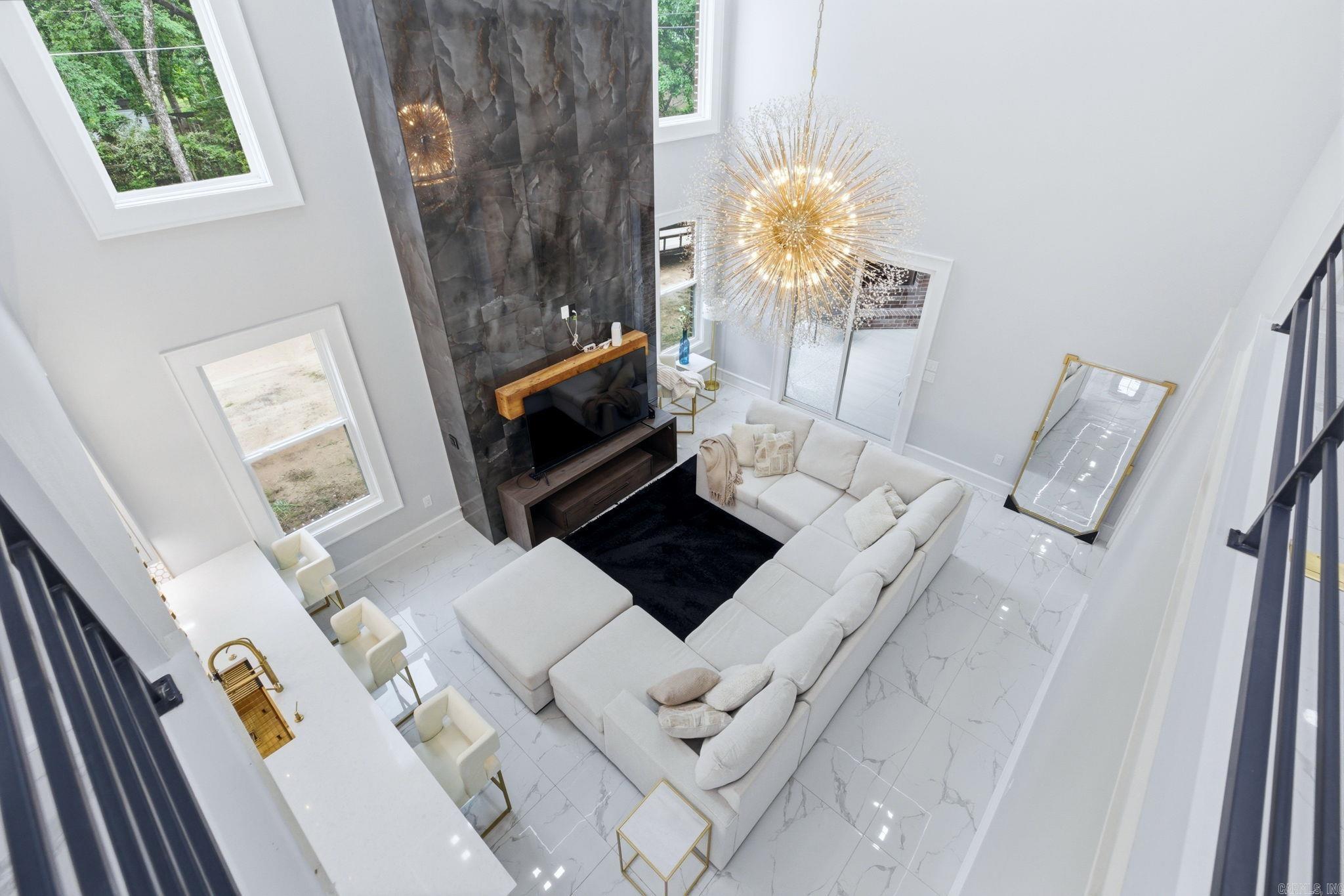 OAK GLEN - Residential