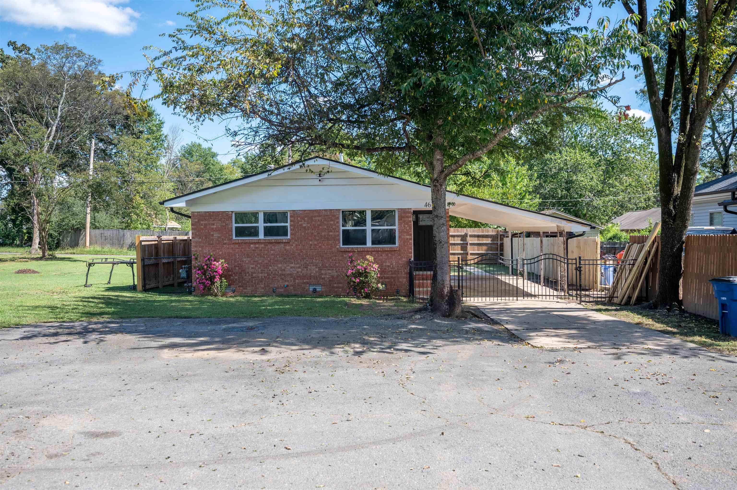 Holeads - Residential