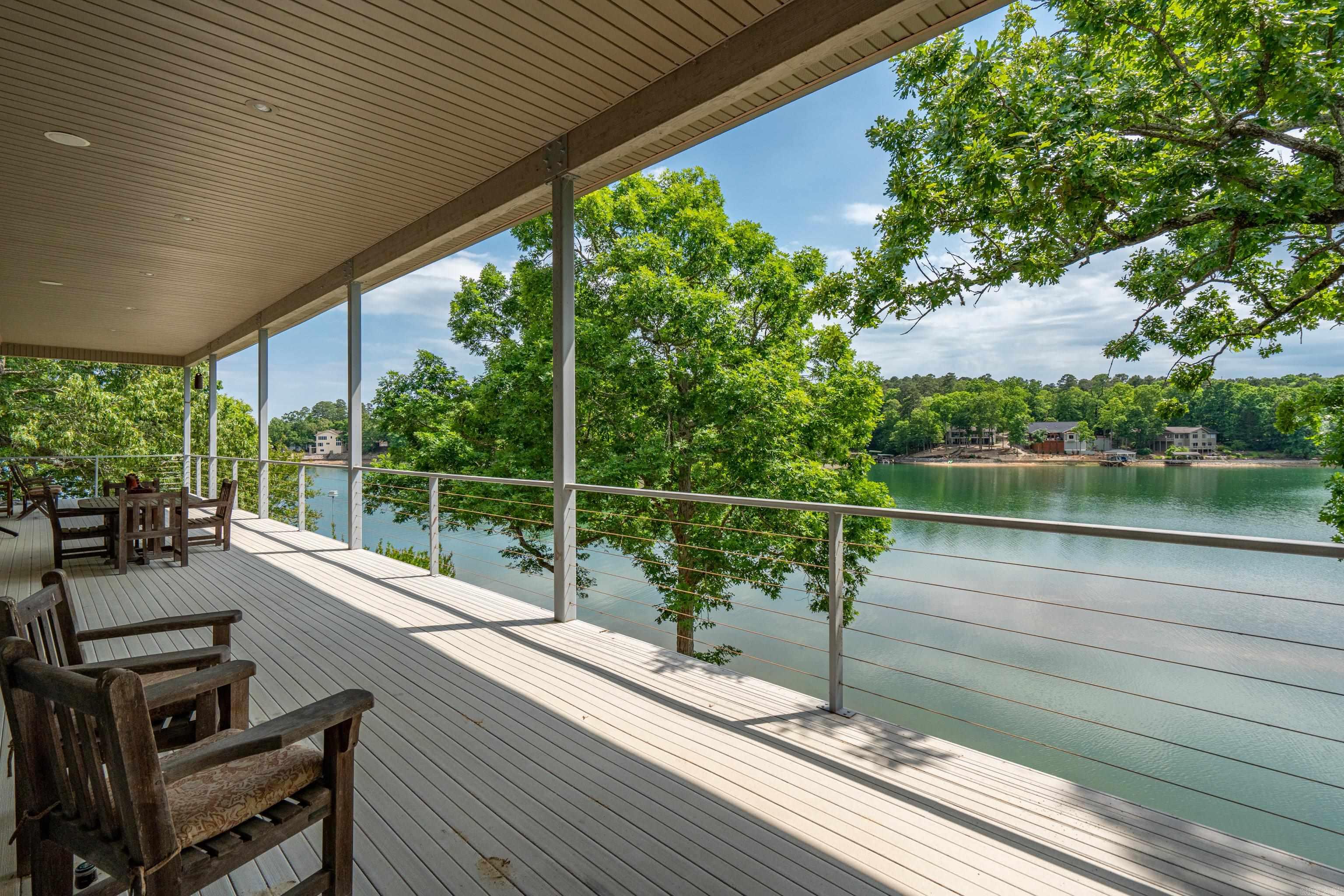 TIBURON - Residential