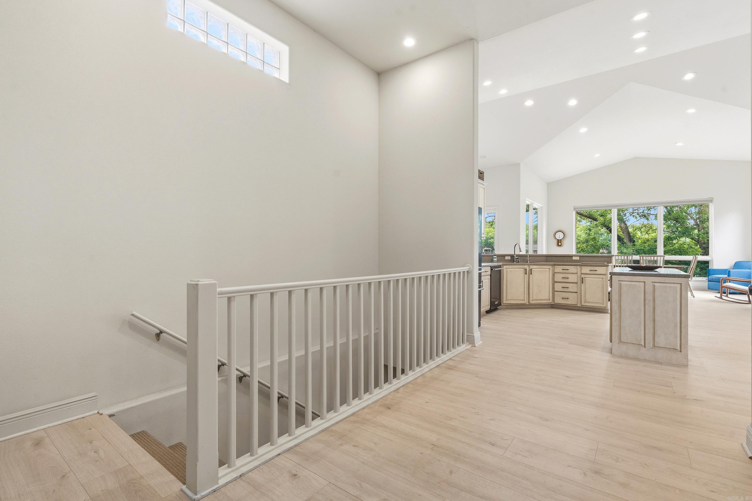 TIBURON - Residential