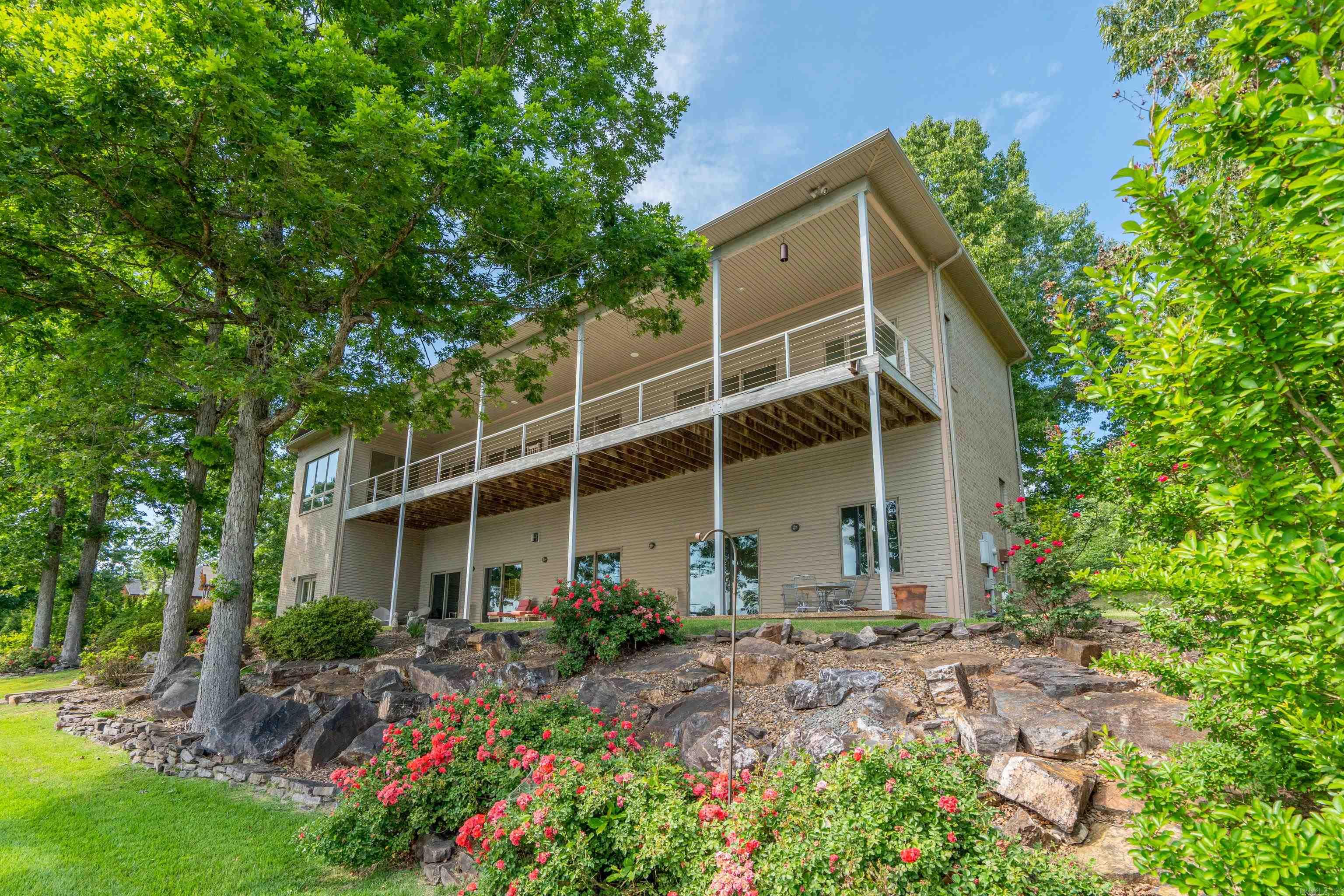 TIBURON - Residential