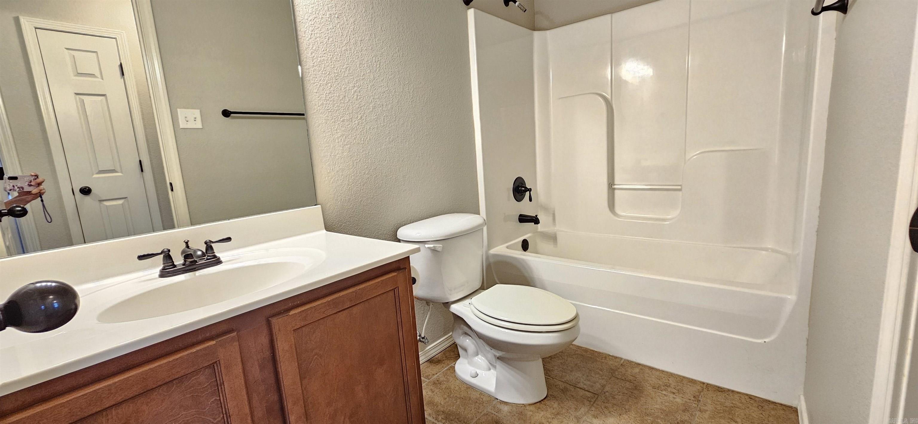 Parkway Meadows - Residential Lease