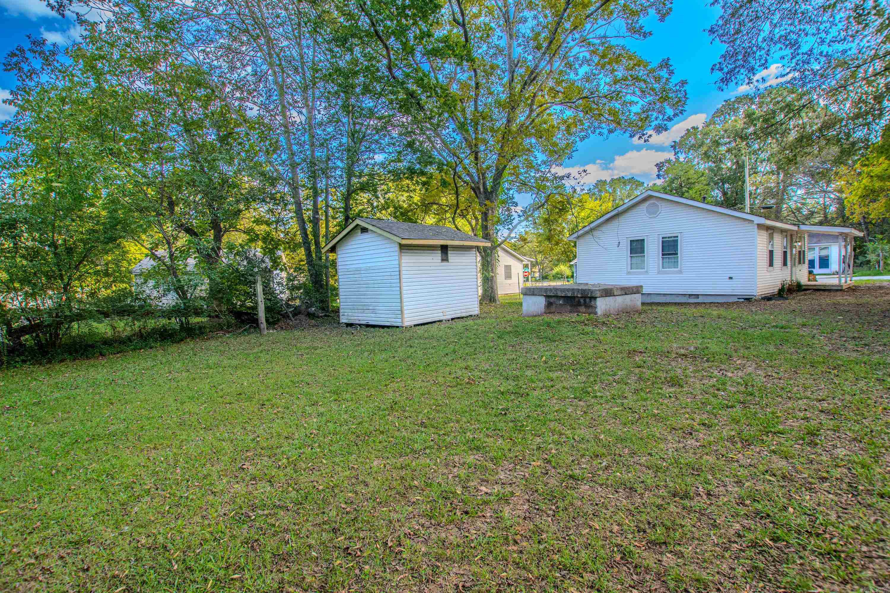 SUNNYSIDE HILLS ADDN TO JACK - Residential