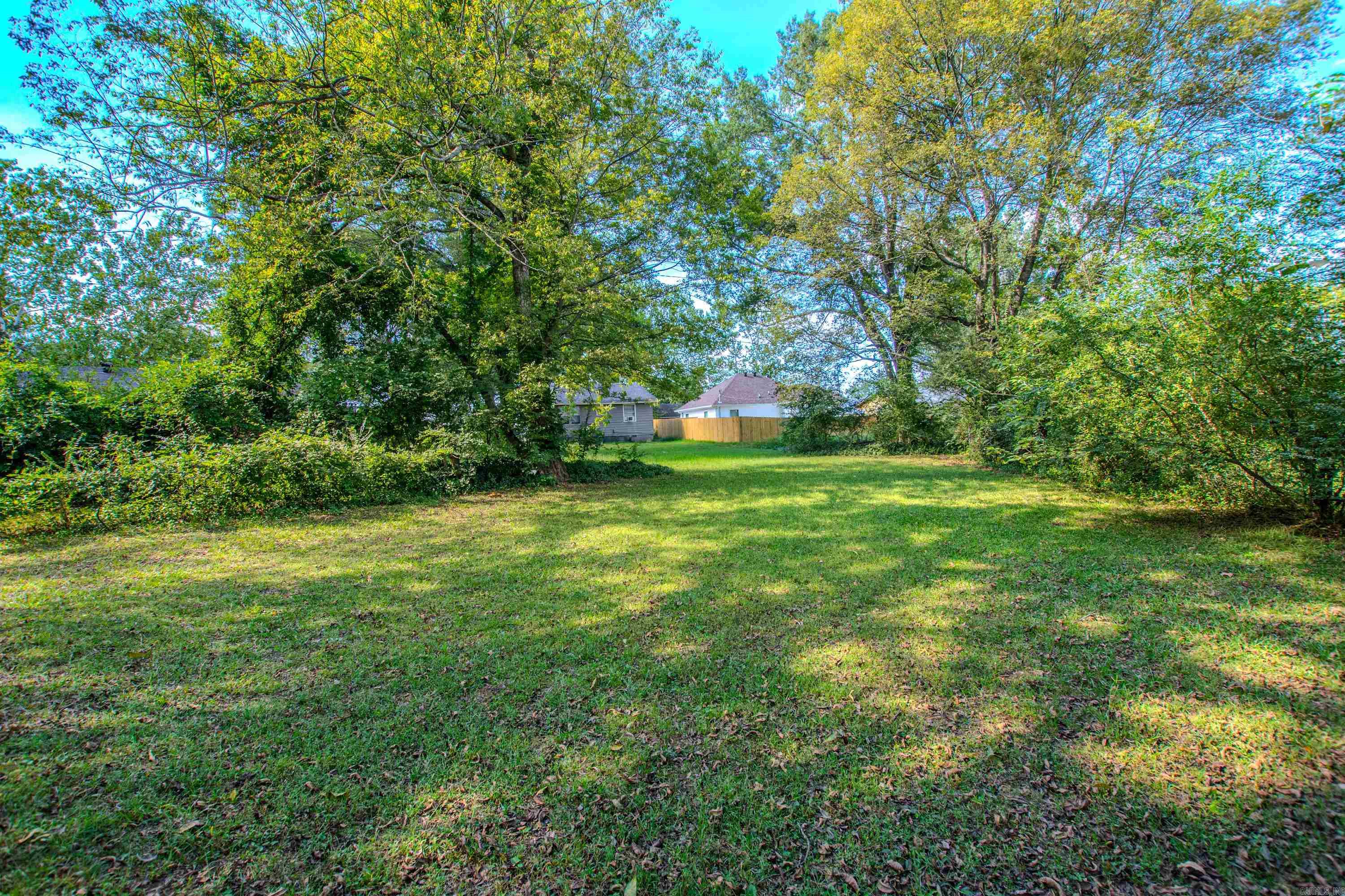 SUNNYSIDE HILLS ADDN TO JACK - Residential