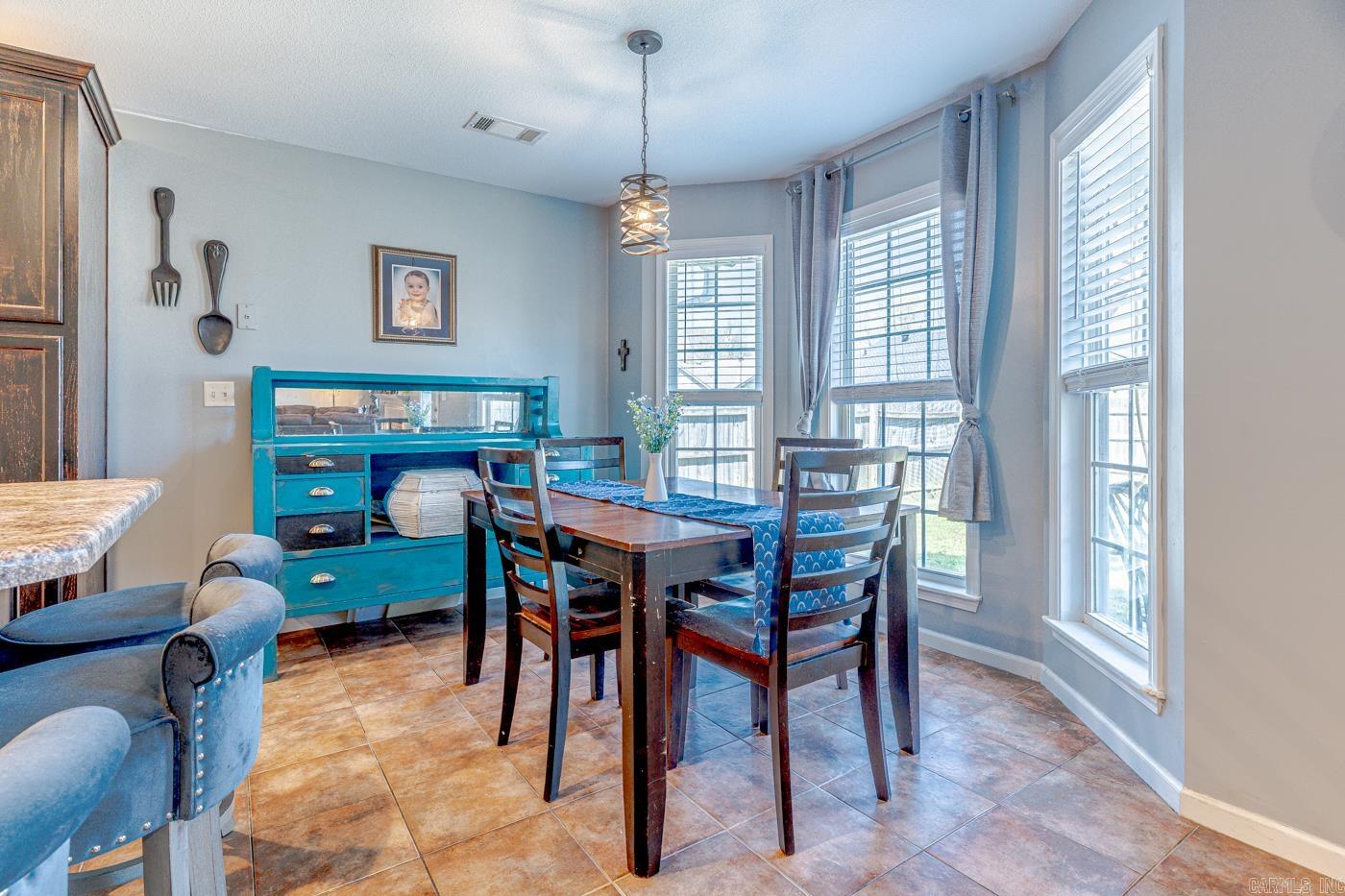 WINDSOR LANDING - Residential