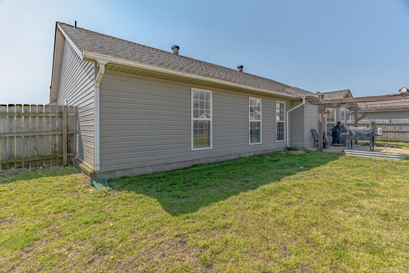 WINDSOR LANDING - Residential