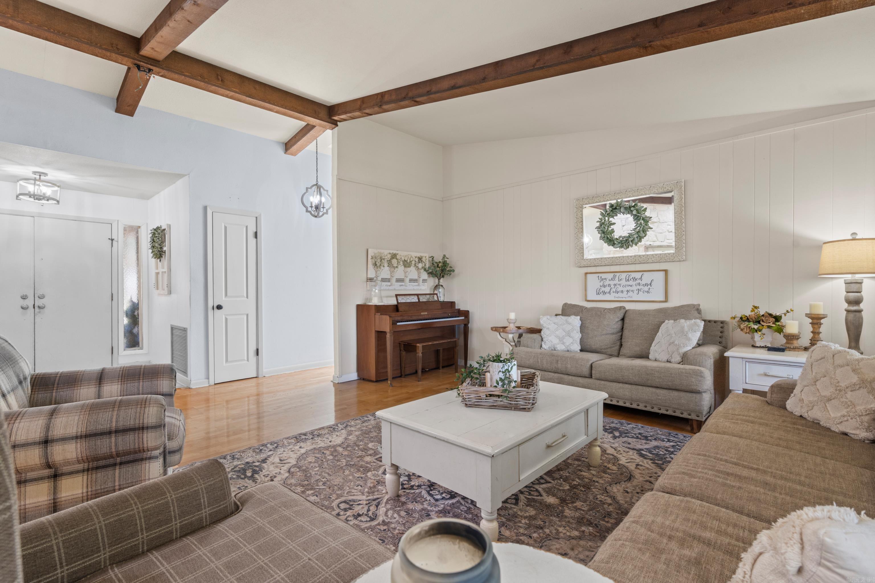 PINE VISTA ESTATES - Residential