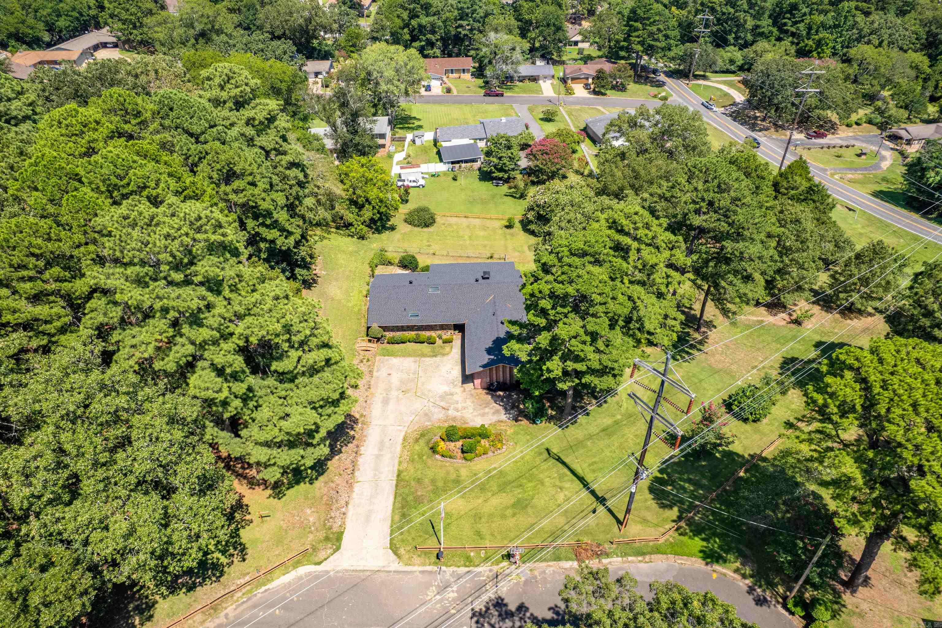 PINE VISTA ESTATES - Residential