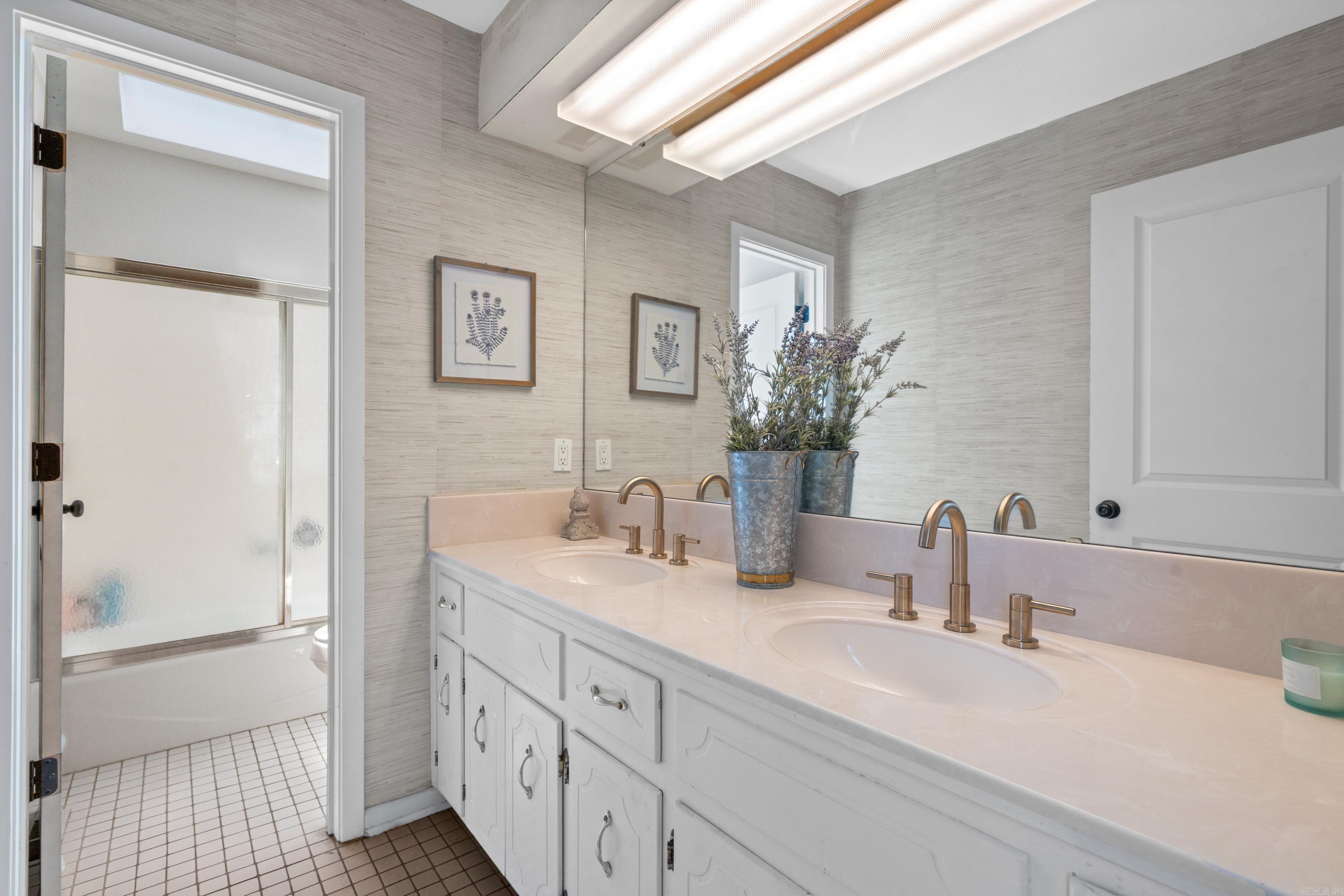 PINE VISTA ESTATES - Residential