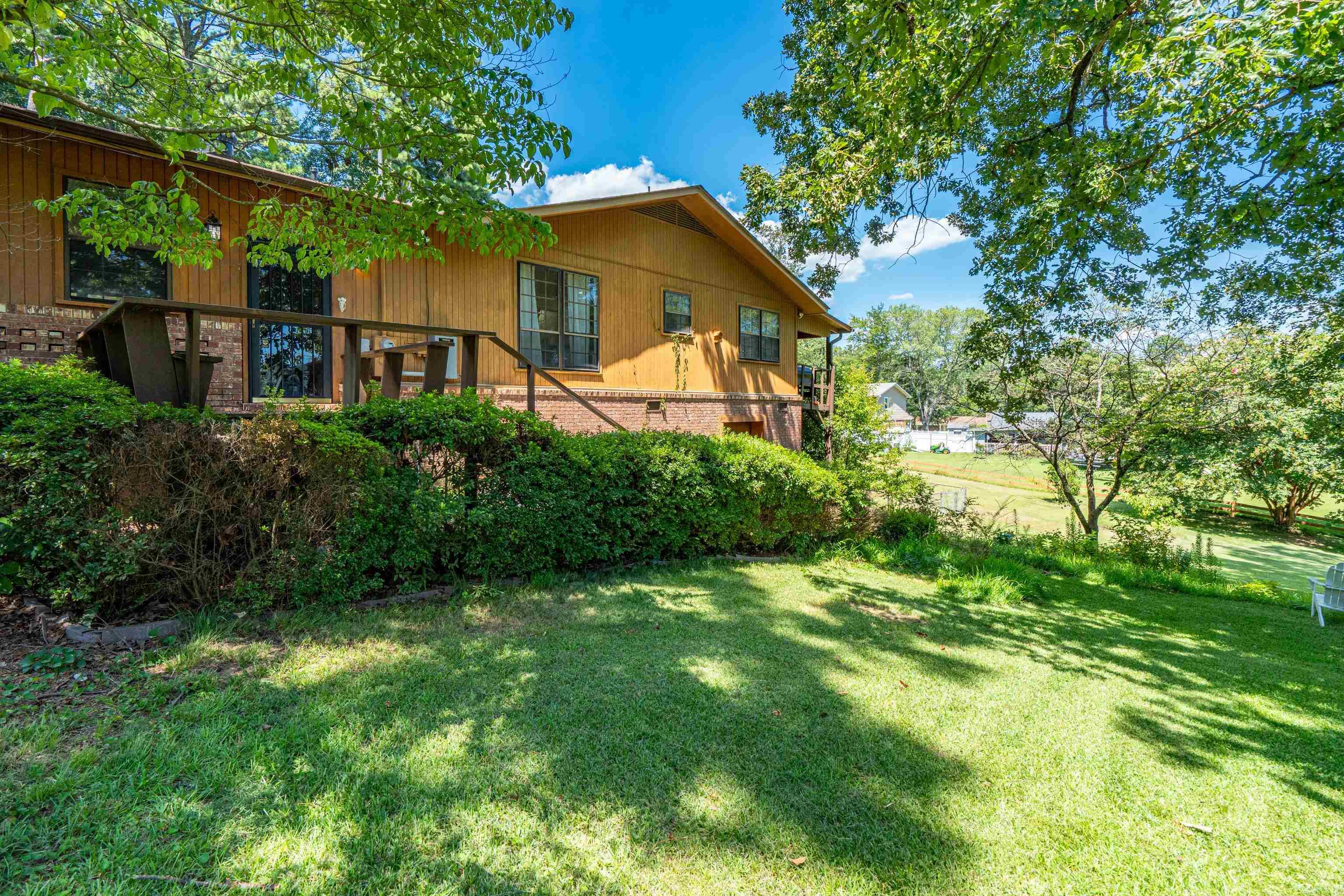 PINE VISTA ESTATES - Residential