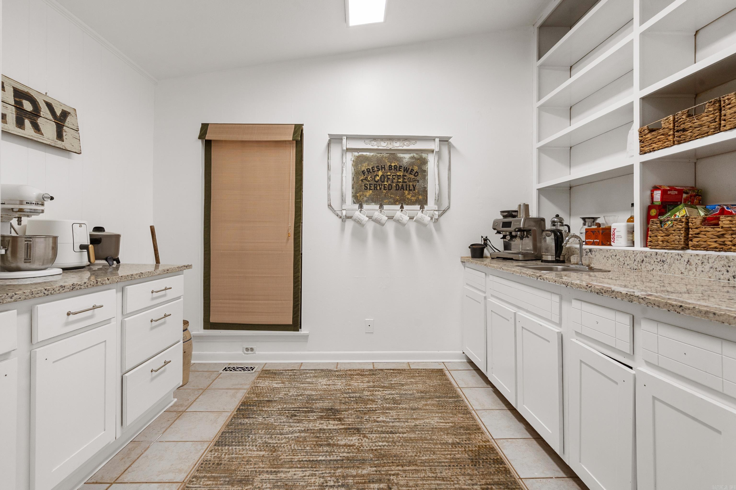 PINE VISTA ESTATES - Residential