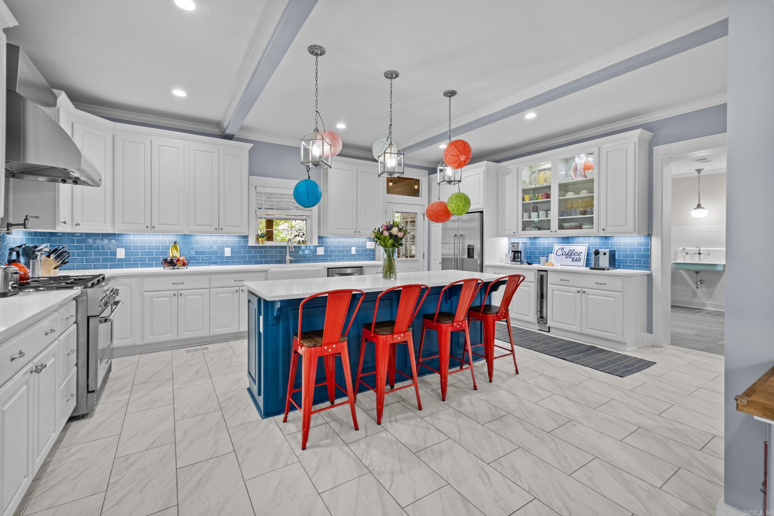 EAST PULASKI HGTS - Residential
