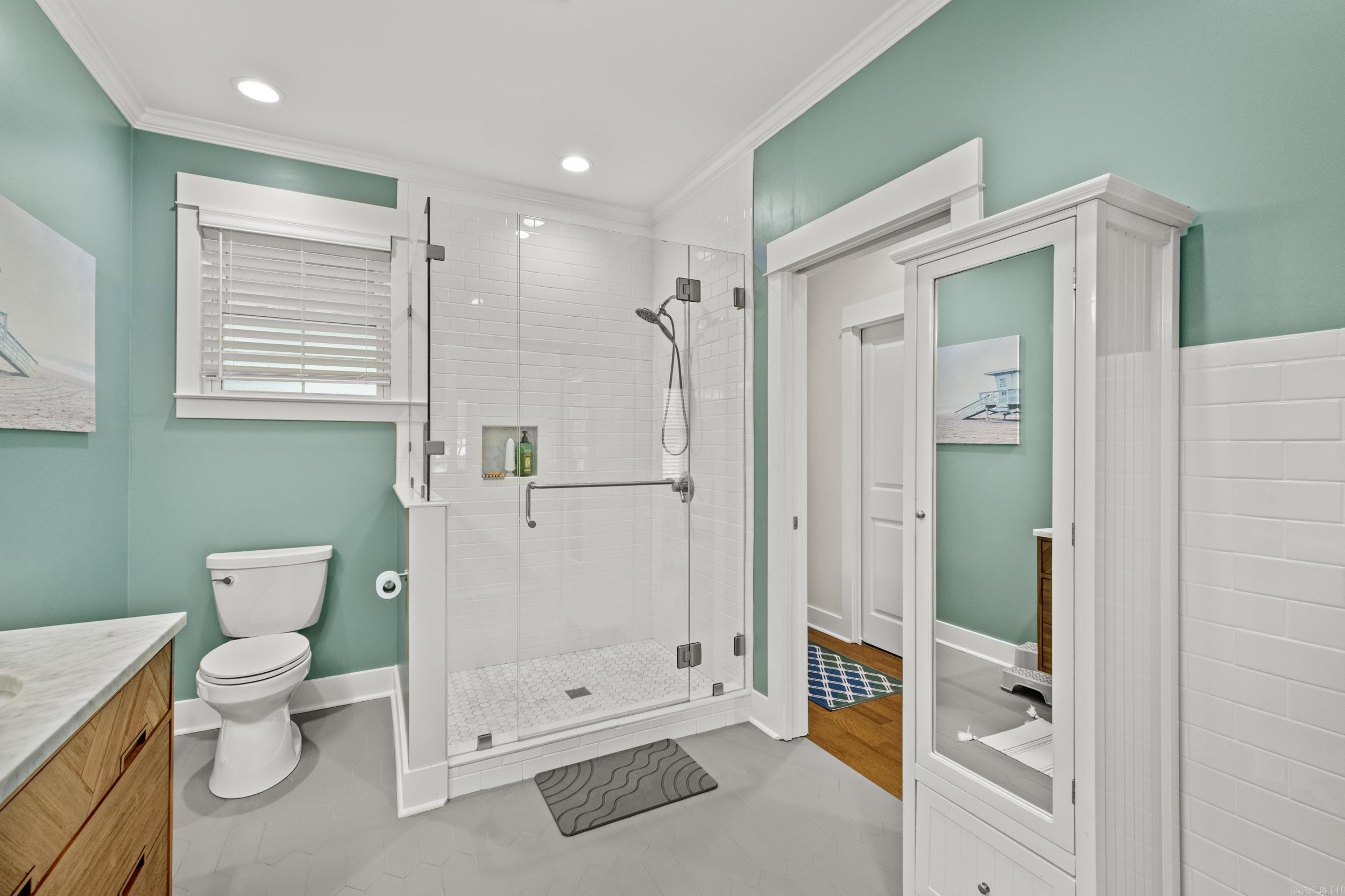 EAST PULASKI HGTS - Residential