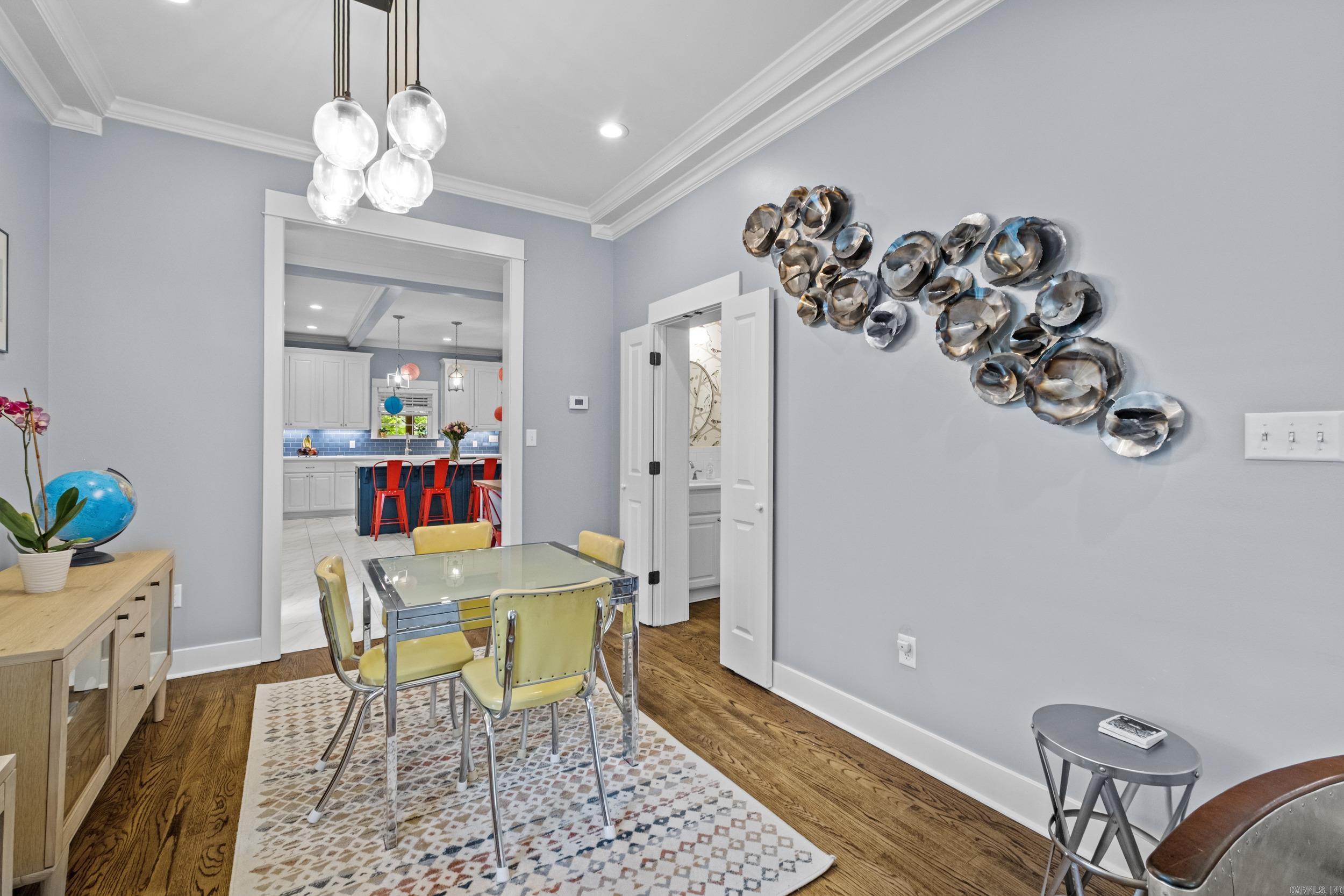 EAST PULASKI HGTS - Residential