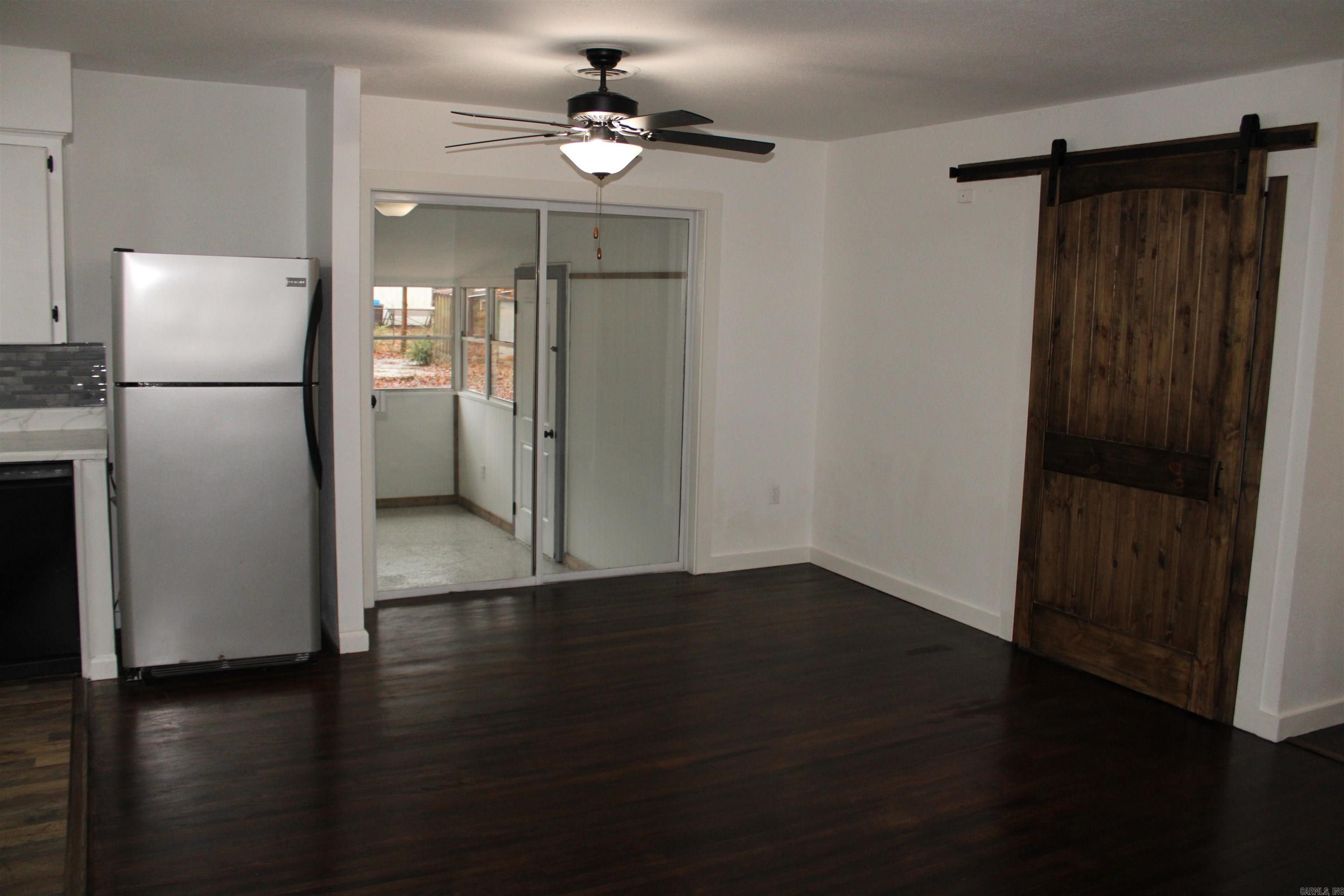 HILLSIDE - Residential