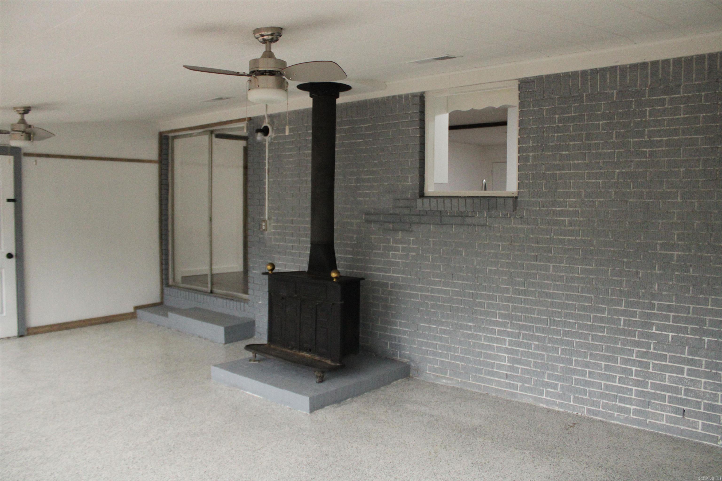 HILLSIDE - Residential