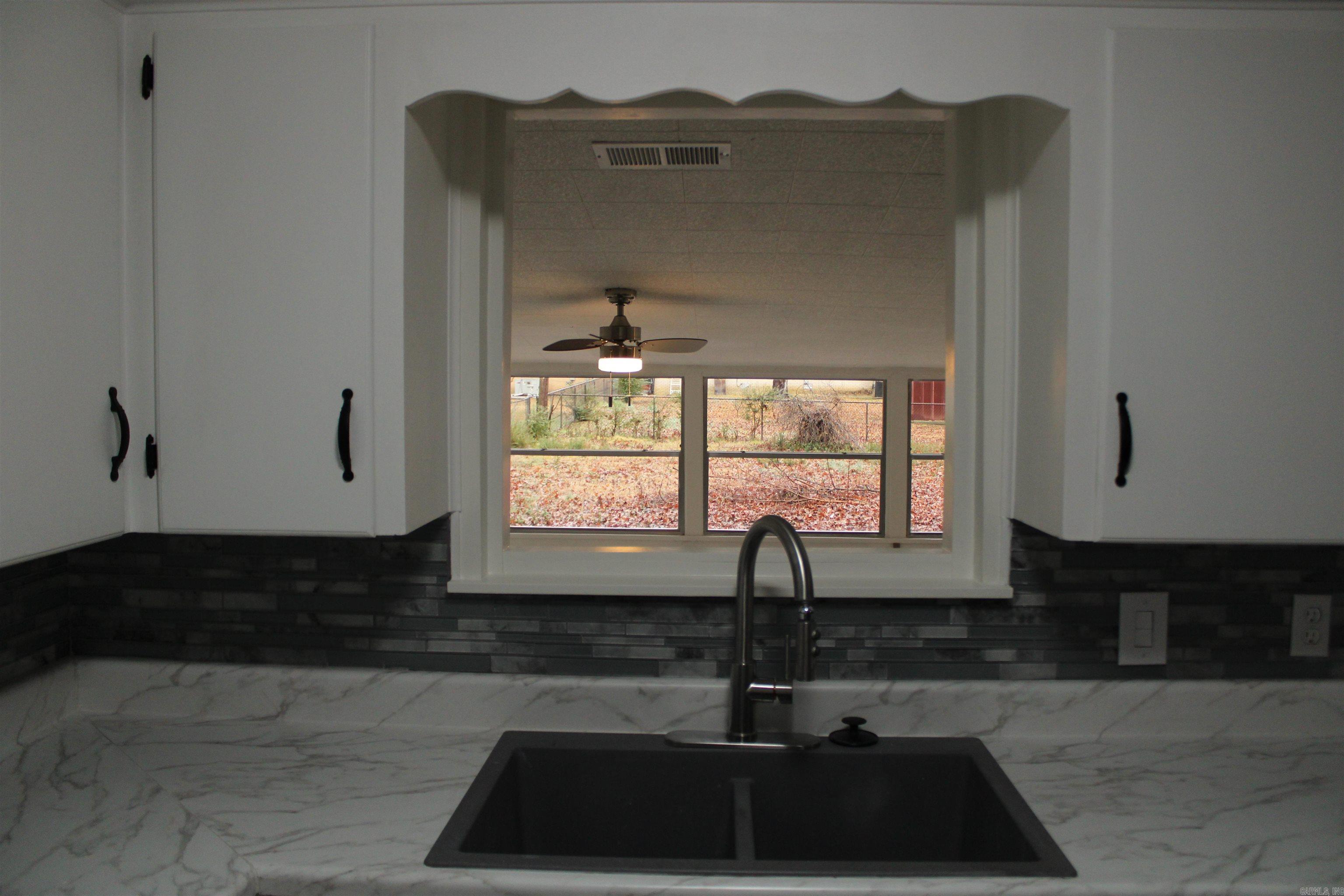 HILLSIDE - Residential