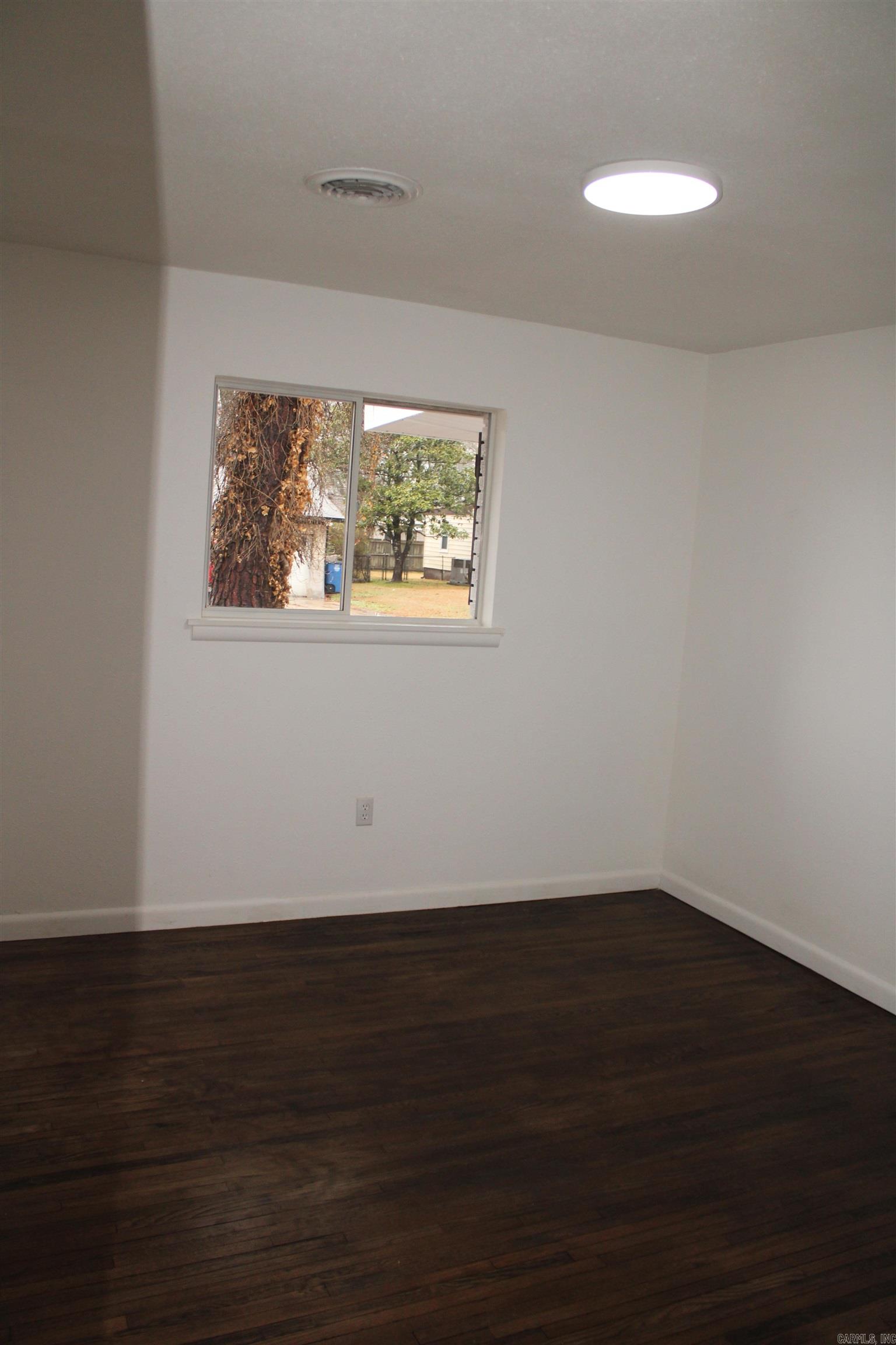 HILLSIDE - Residential