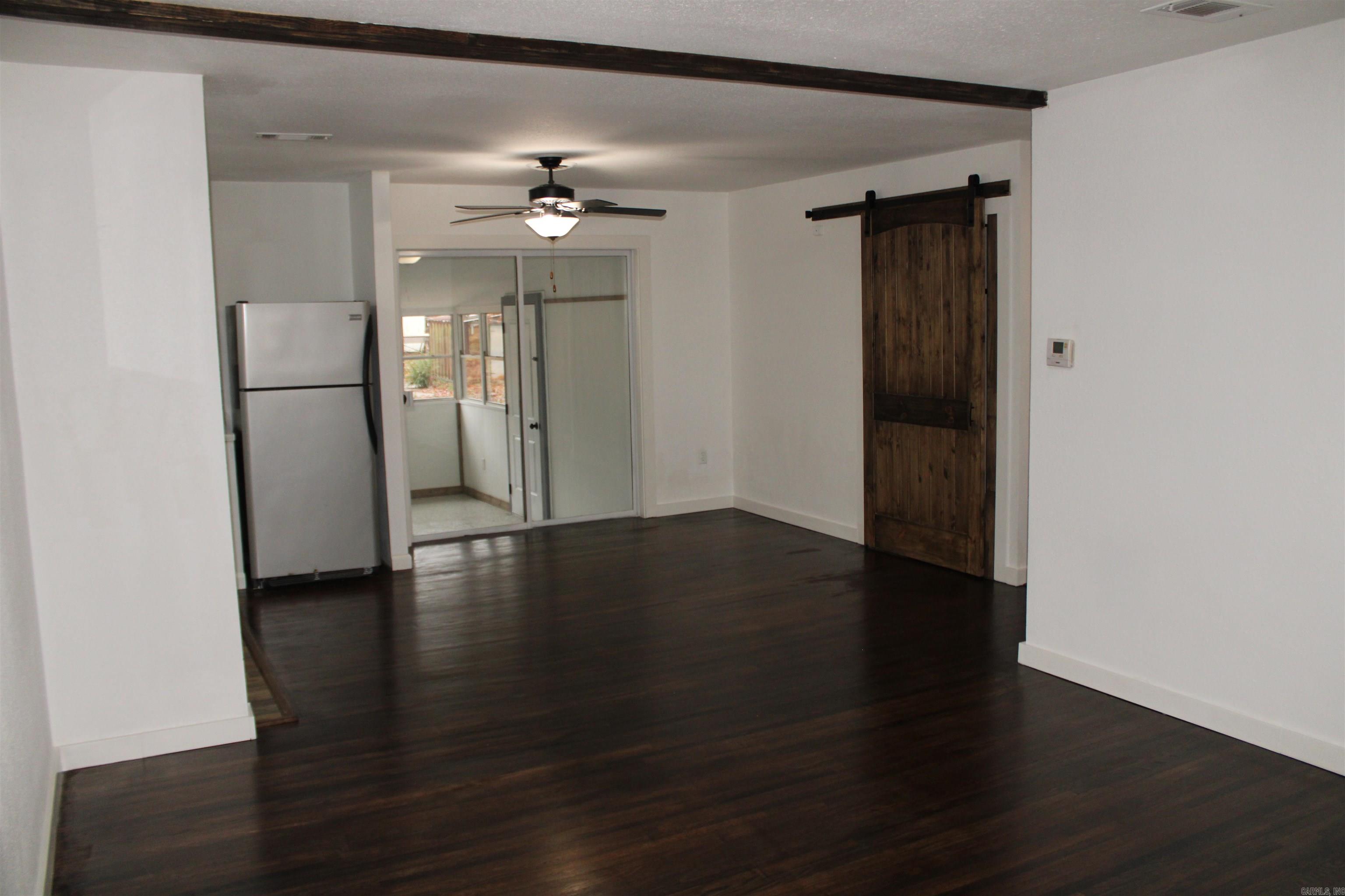 HILLSIDE - Residential