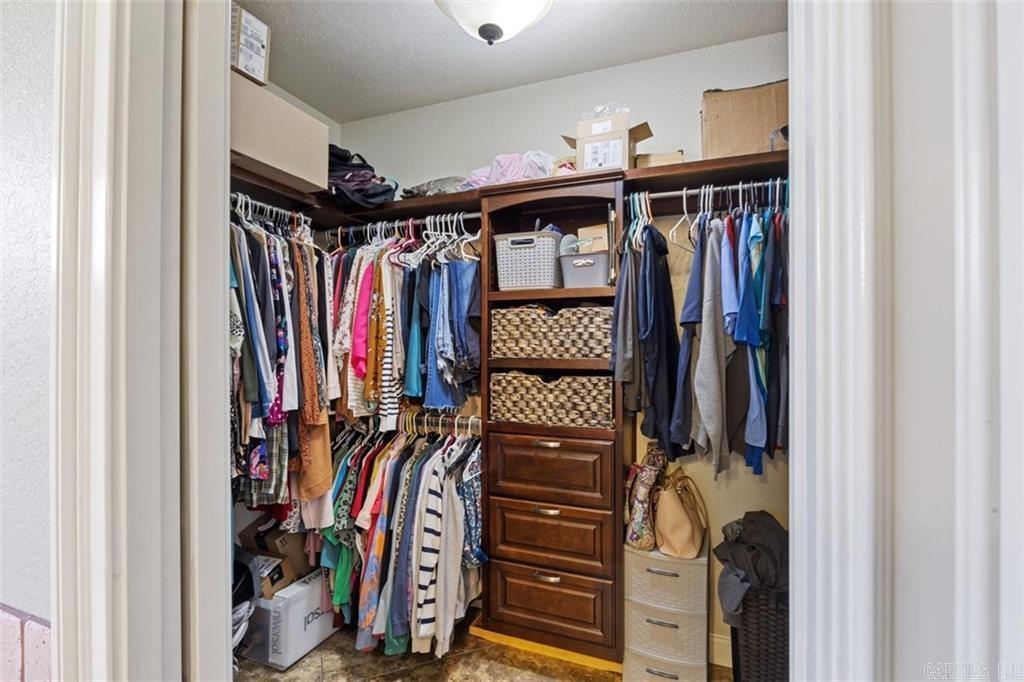 Magnolia - Residential