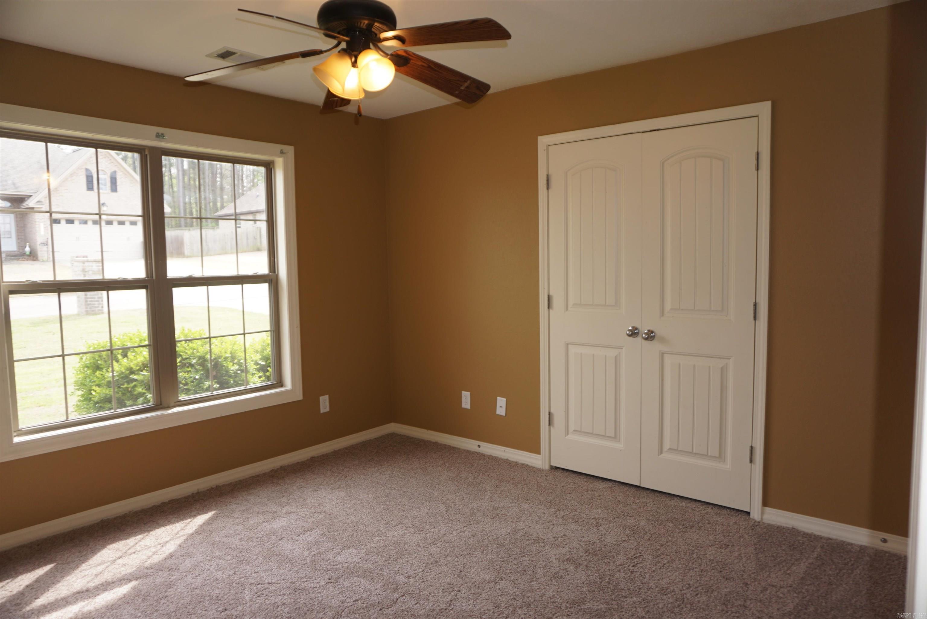 RIDGEWOOD S/D - Residential