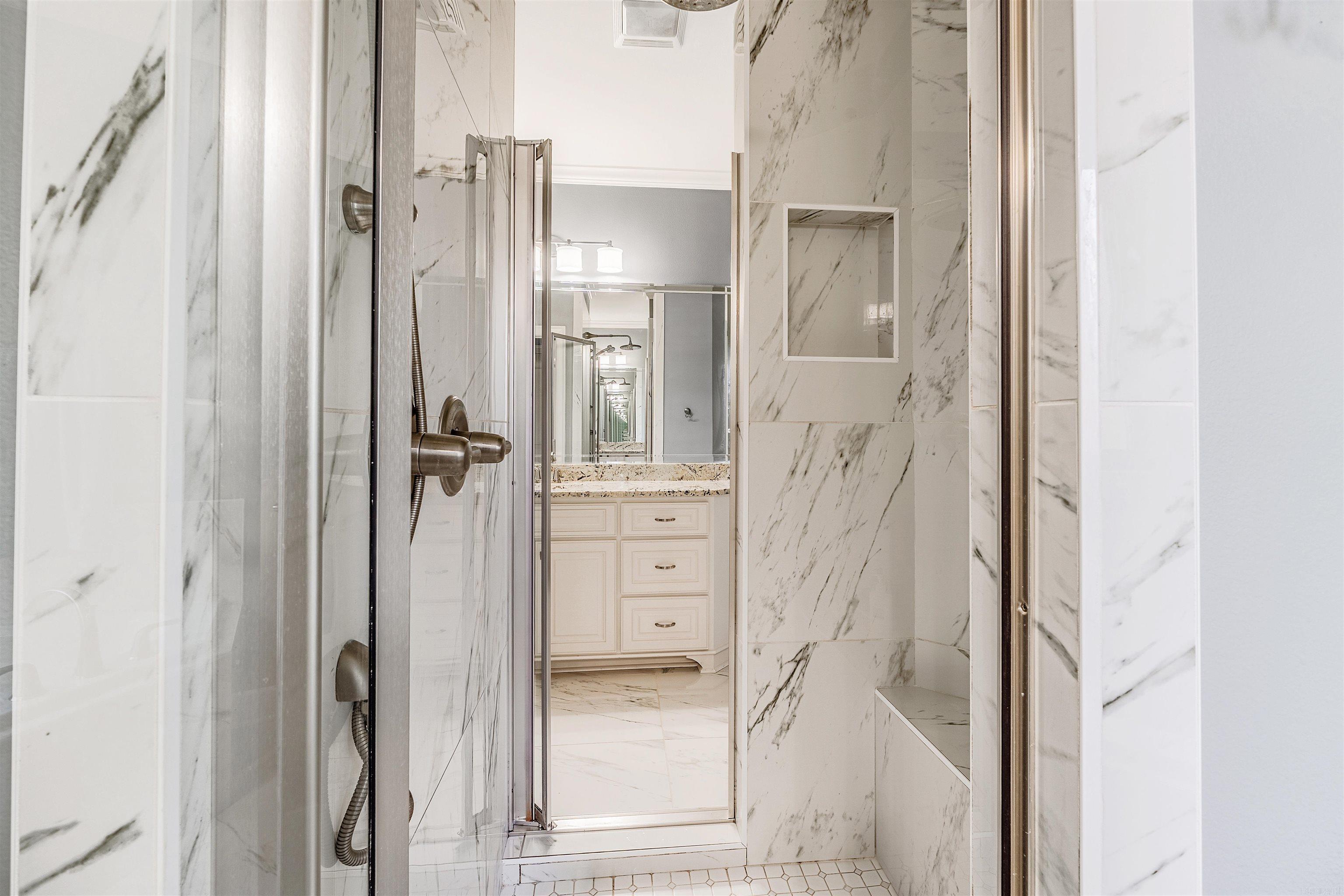 CHENAL VALLEY EPERNAY PLACE - Residential