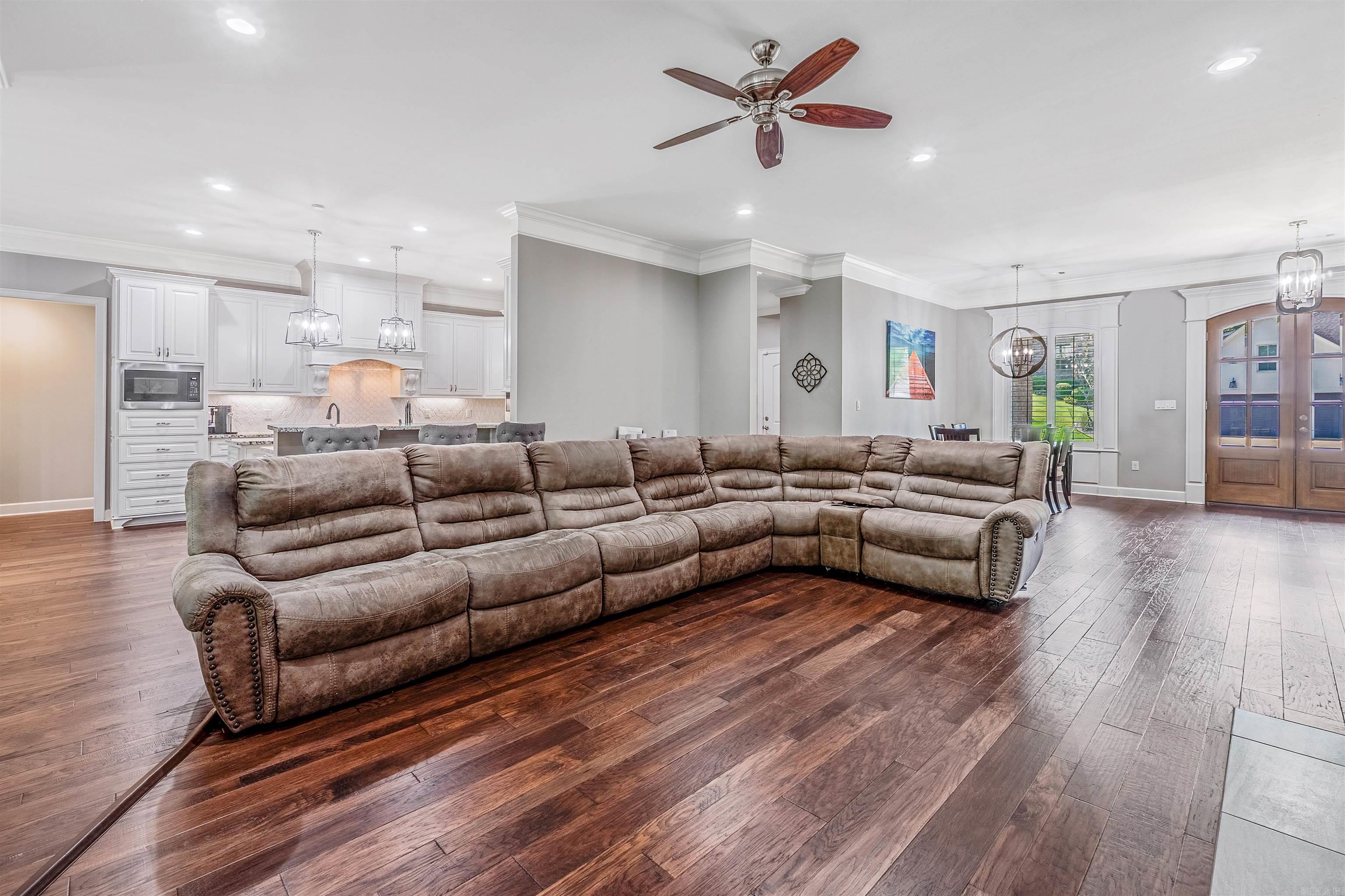 CHENAL VALLEY EPERNAY PLACE - Residential