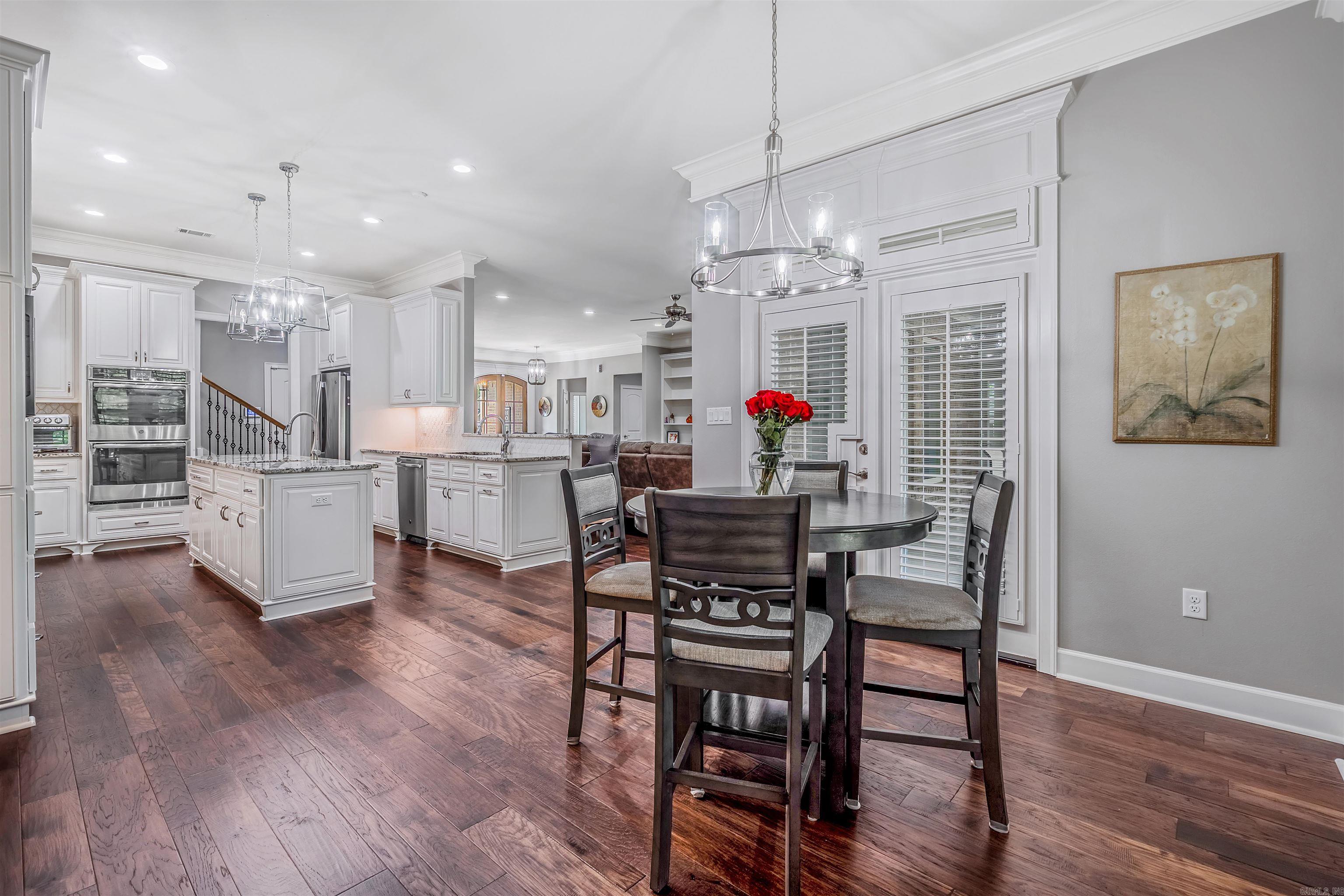 CHENAL VALLEY EPERNAY PLACE - Residential