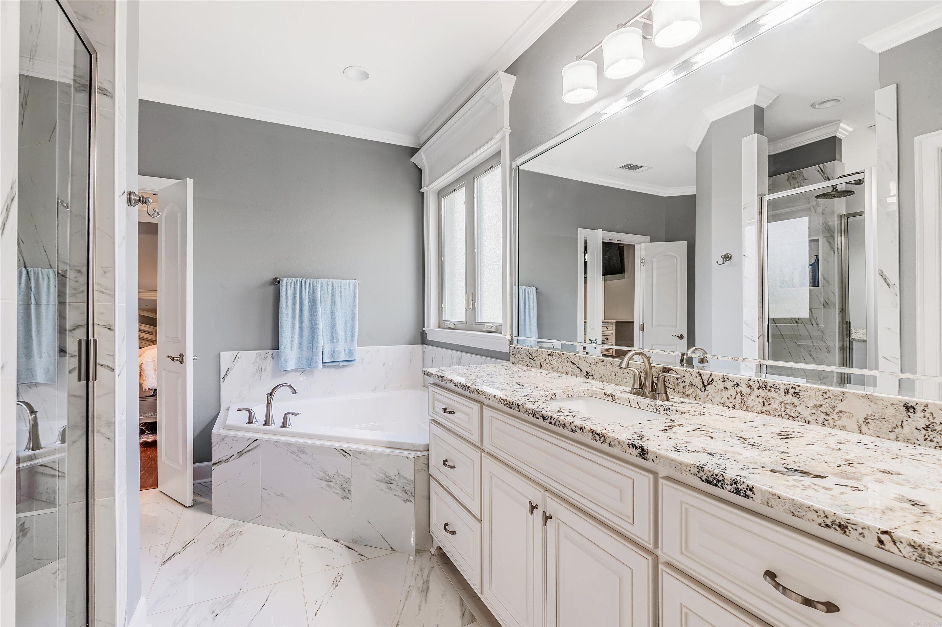 CHENAL VALLEY EPERNAY PLACE - Residential