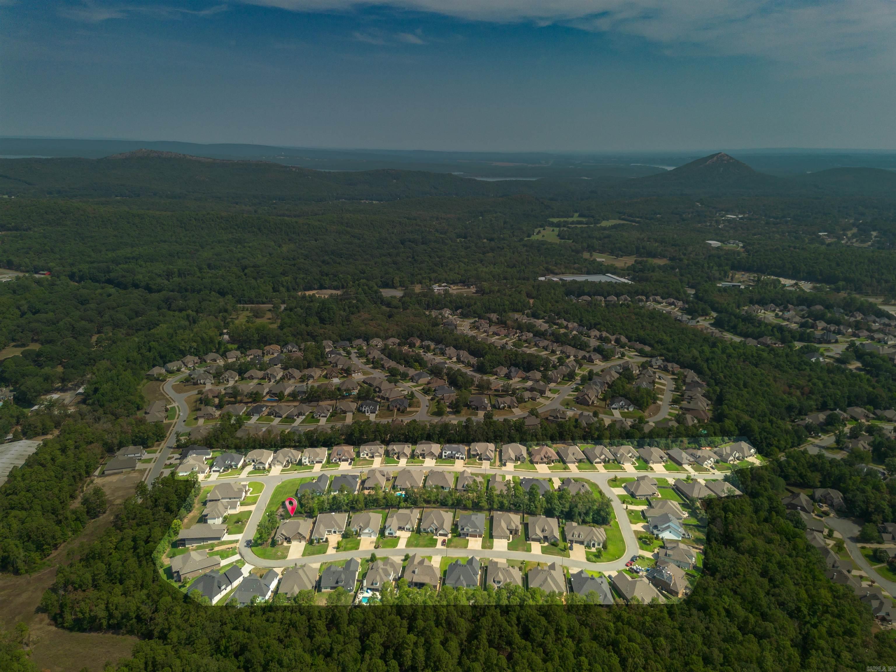 CHENAL VALLEY EPERNAY PLACE - Residential