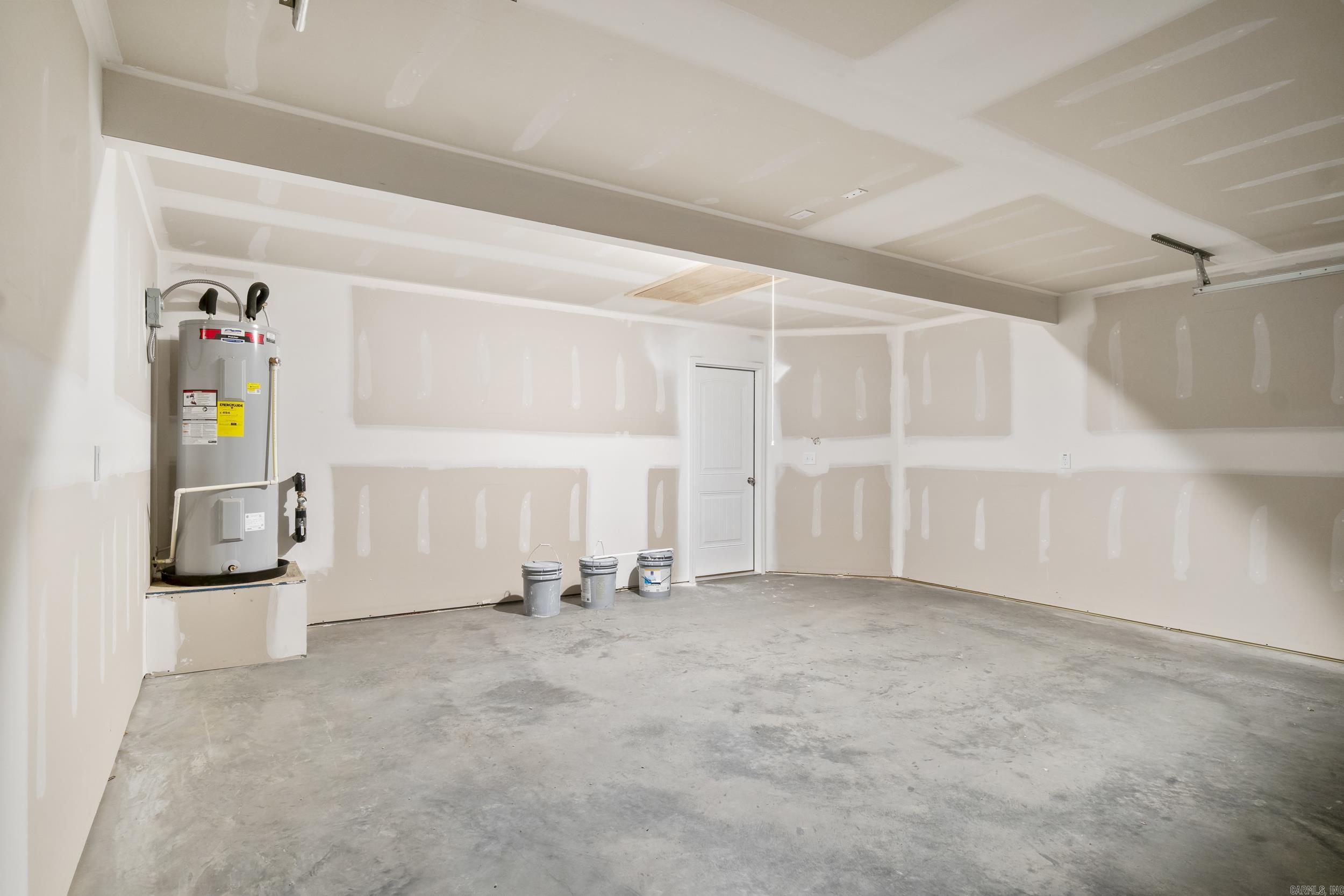 COUNTRY CLUB OF ARK THE - Residential