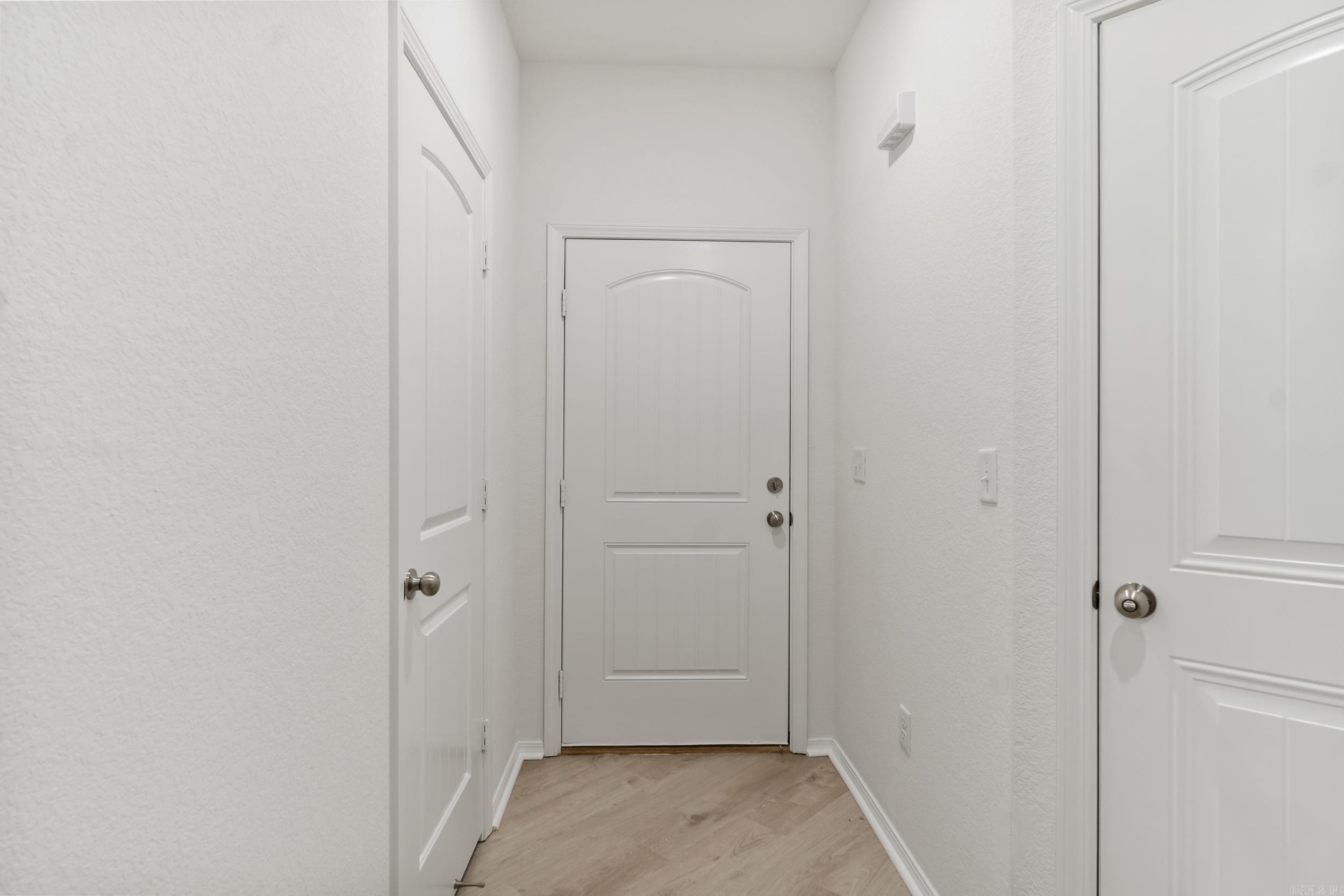 COUNTRY CLUB OF ARK THE - Residential