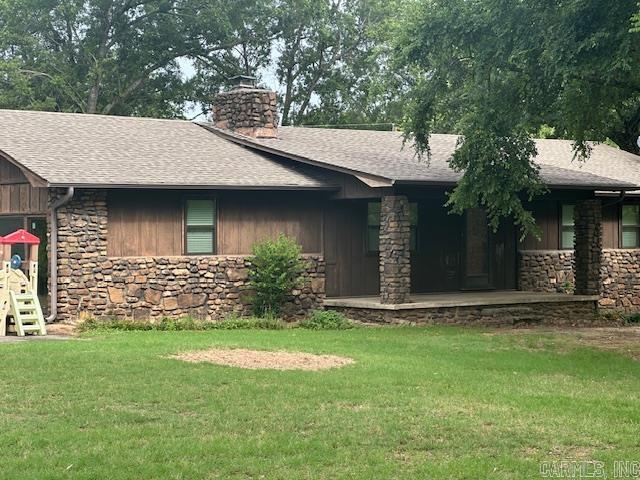 3 Bedroom 2 bath home on 1.887 acres with in-ground pool, living room and den and wood burning fireplace. Refrigerator. washer, and dryer all convey. lots of outside storage.