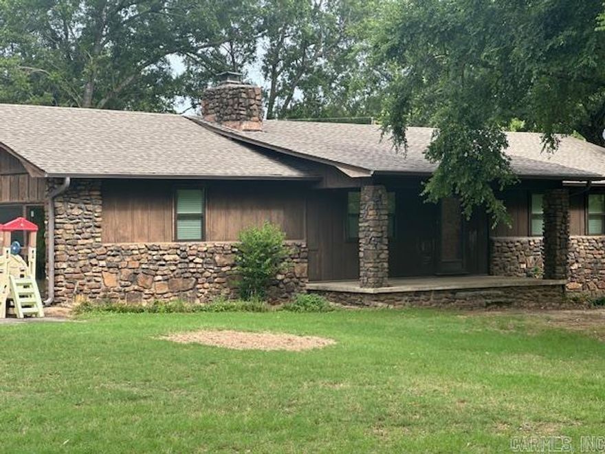 3 Bedroom 2 bath home on 1.887 acres with in-ground pool, living room and den and wood burning fireplace.  Refrigerator. washer, and dryer all convey. lots of outside storage.