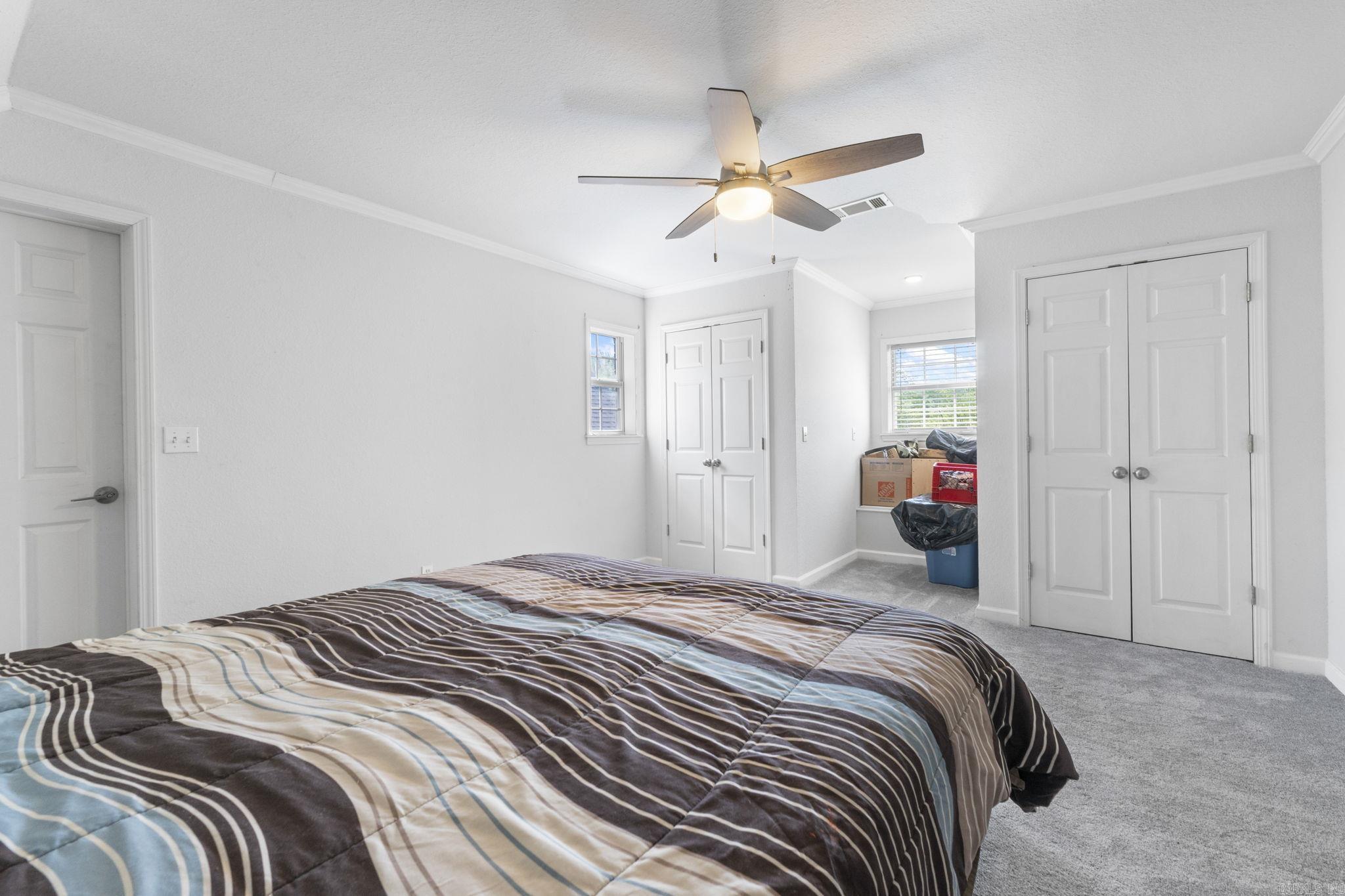 216 LAKEVIEW - Residential