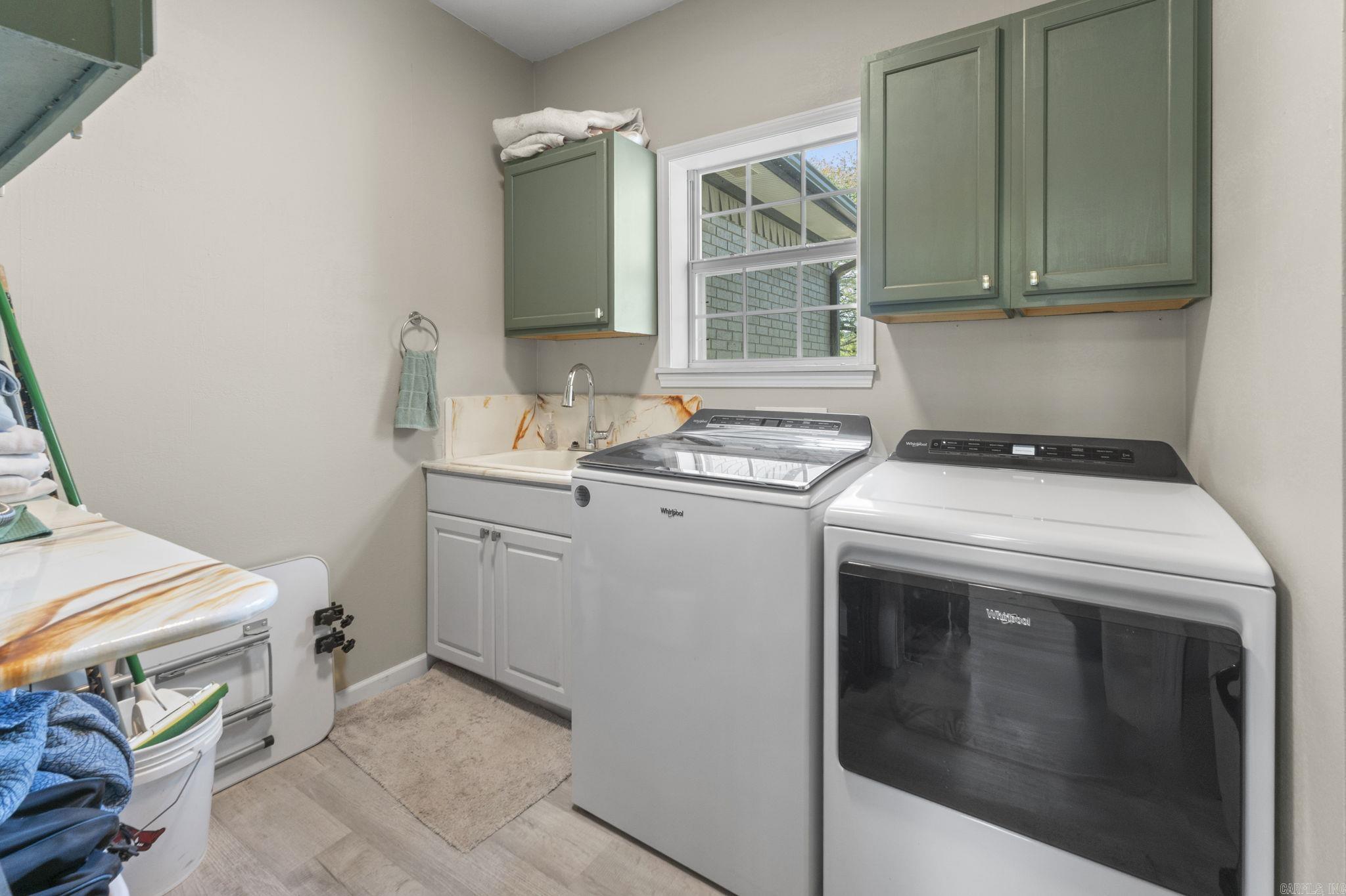 216 LAKEVIEW - Residential