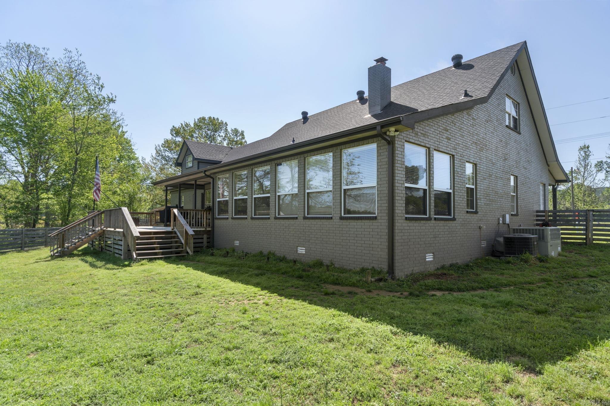 216 LAKEVIEW - Residential