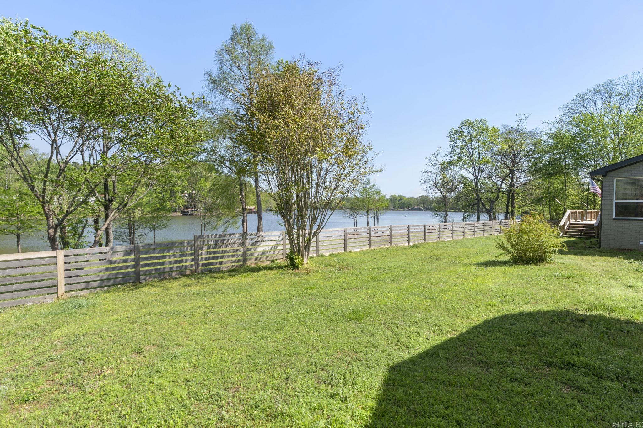 216 LAKEVIEW - Residential