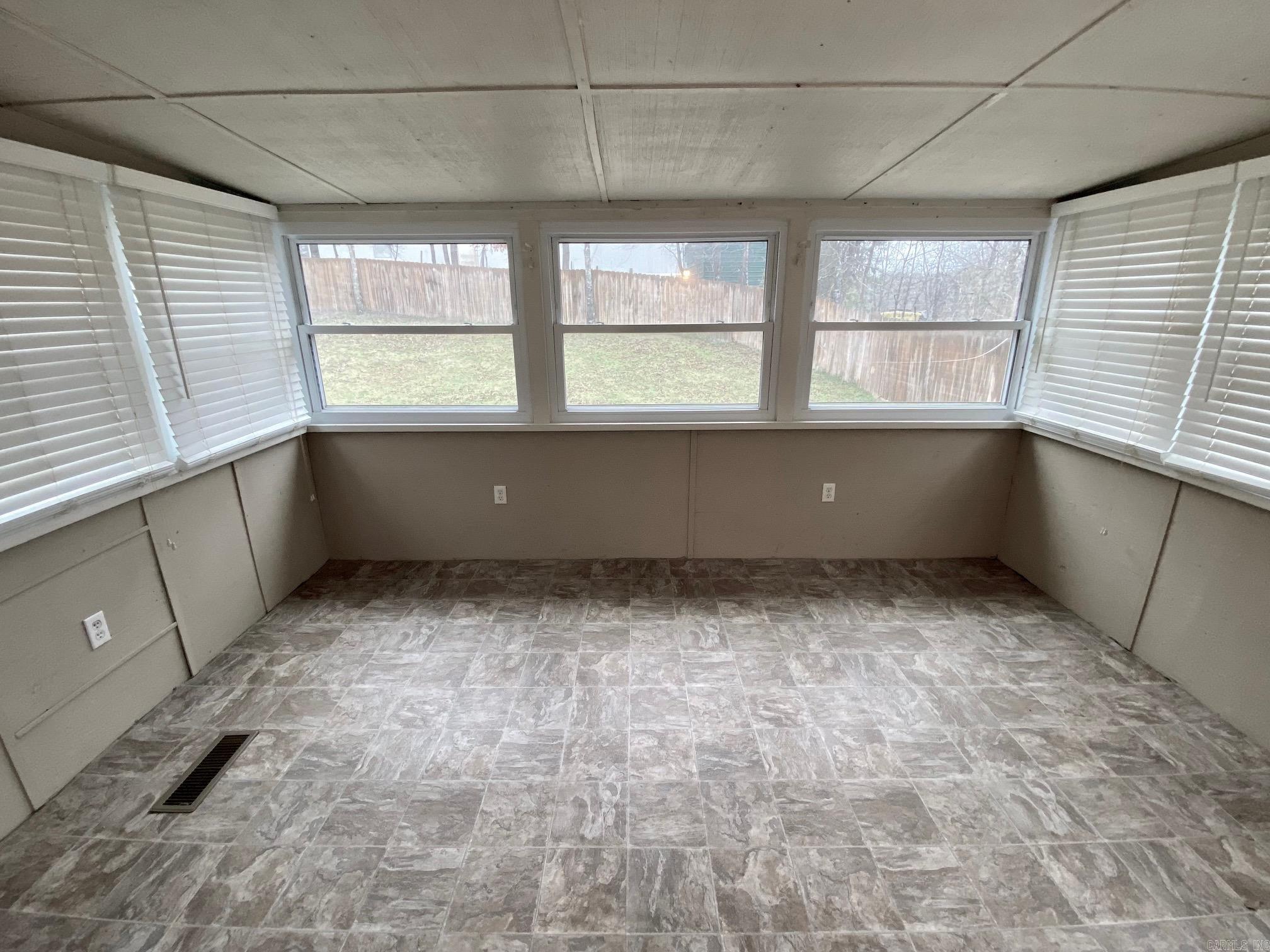 HUMMINGBIRD ESTATES - Residential