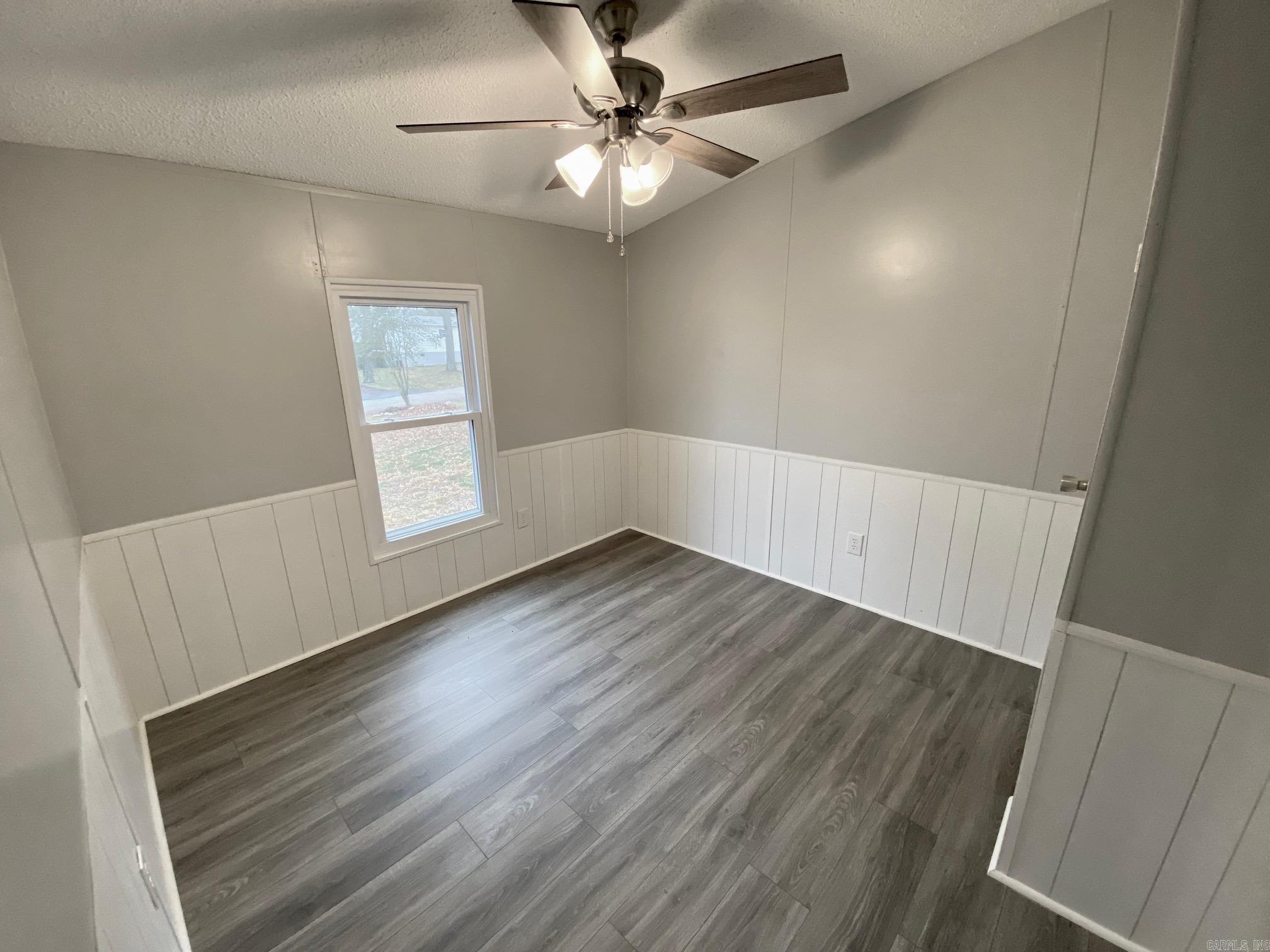 HUMMINGBIRD ESTATES - Residential